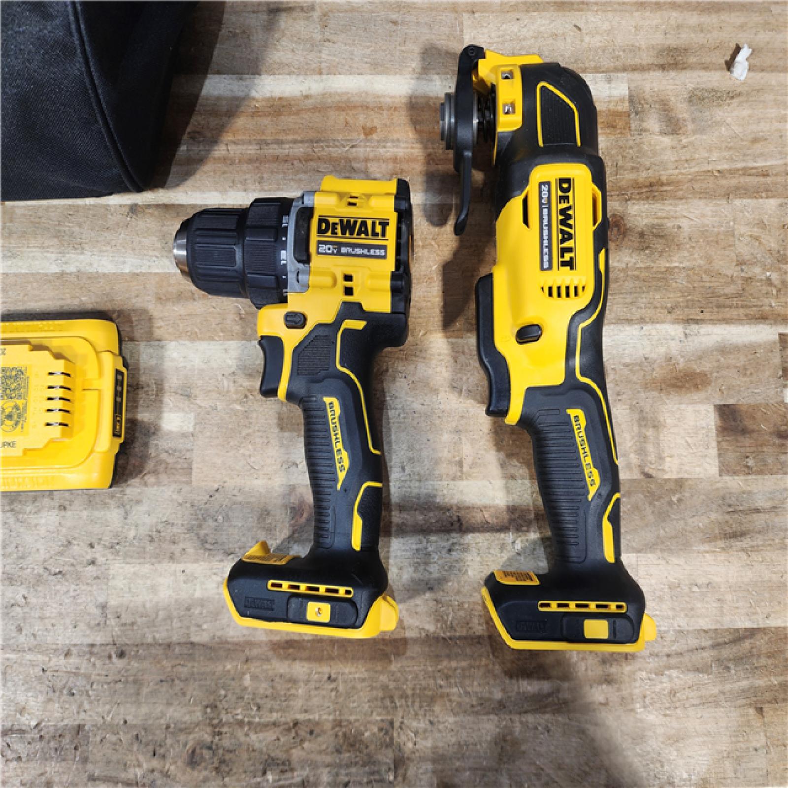 HOUSTON LOCATION - AS - IS DEWALT ATOMIC 20-Volt Lithium-Ion Cordless Brushless (2-Tool) Combo Kit