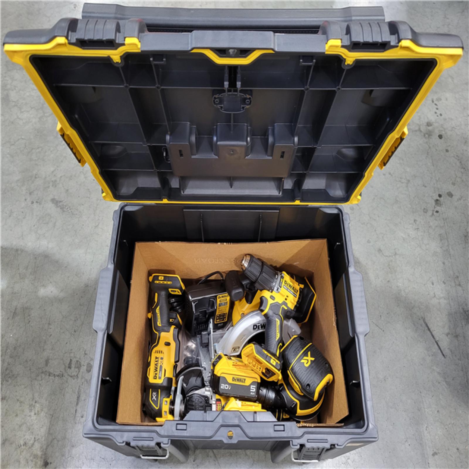CALIFORNIA NEW DEWALT BRUSHLESS 6-TOOL COMBO KIT WITH TOUGHSYSTEM 2.0