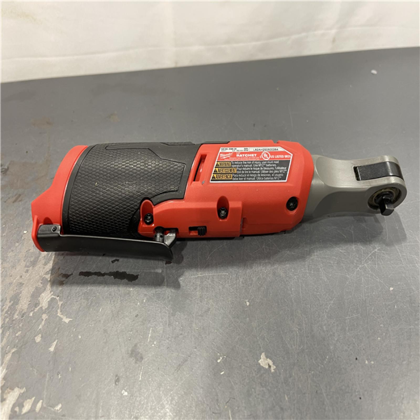 AS-IS - Milwaukee M12 FUEL 12V Lithium-Ion Brushless Cordless High Speed 1/4 in. Ratchet