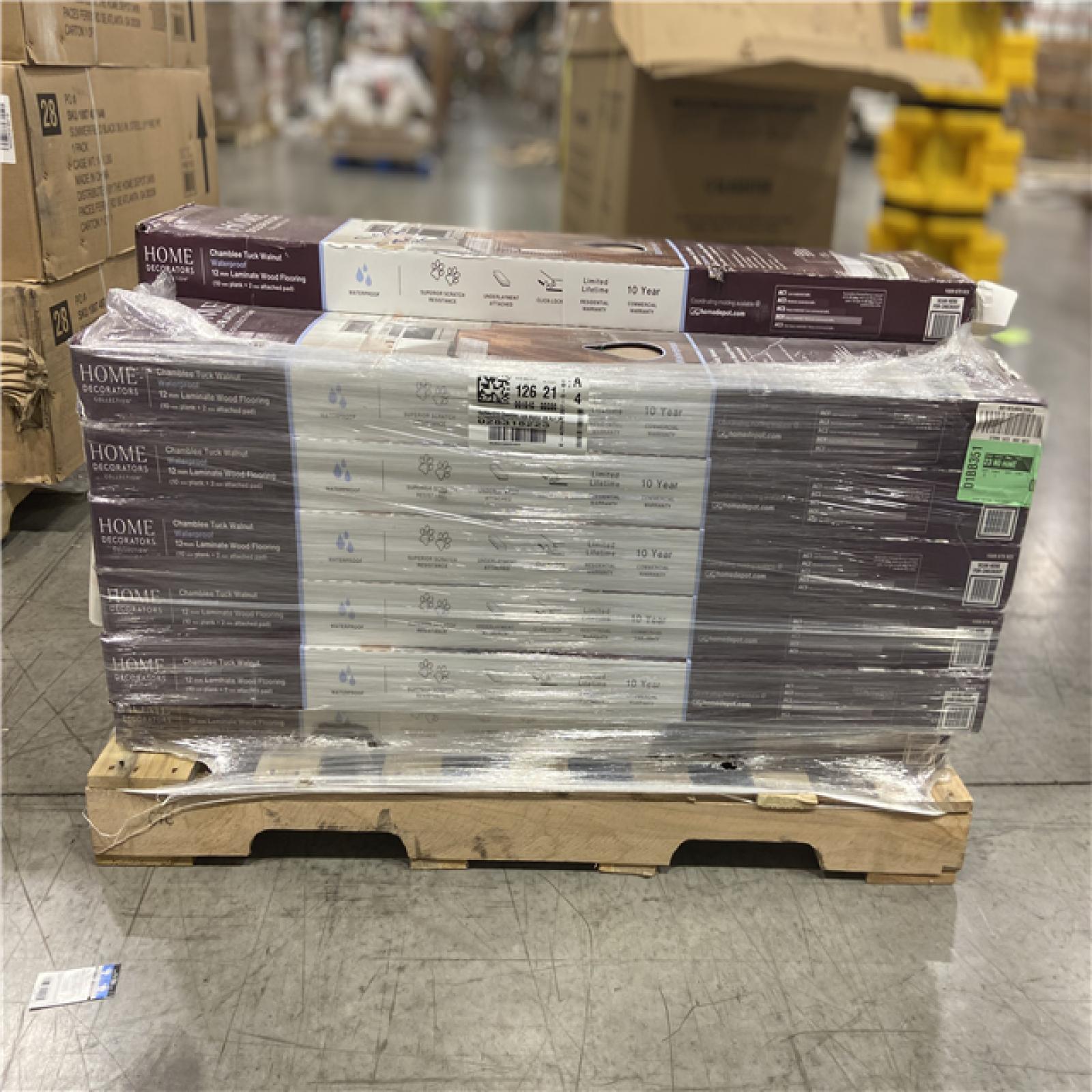 DALLAS LOCATION - Home Decorators Collection Chamblee Tuck Walnut 12 mm T x 8.03 in. W Waterproof Laminate Wood Flooring (15.9 sqft/case) - 19 UNITS