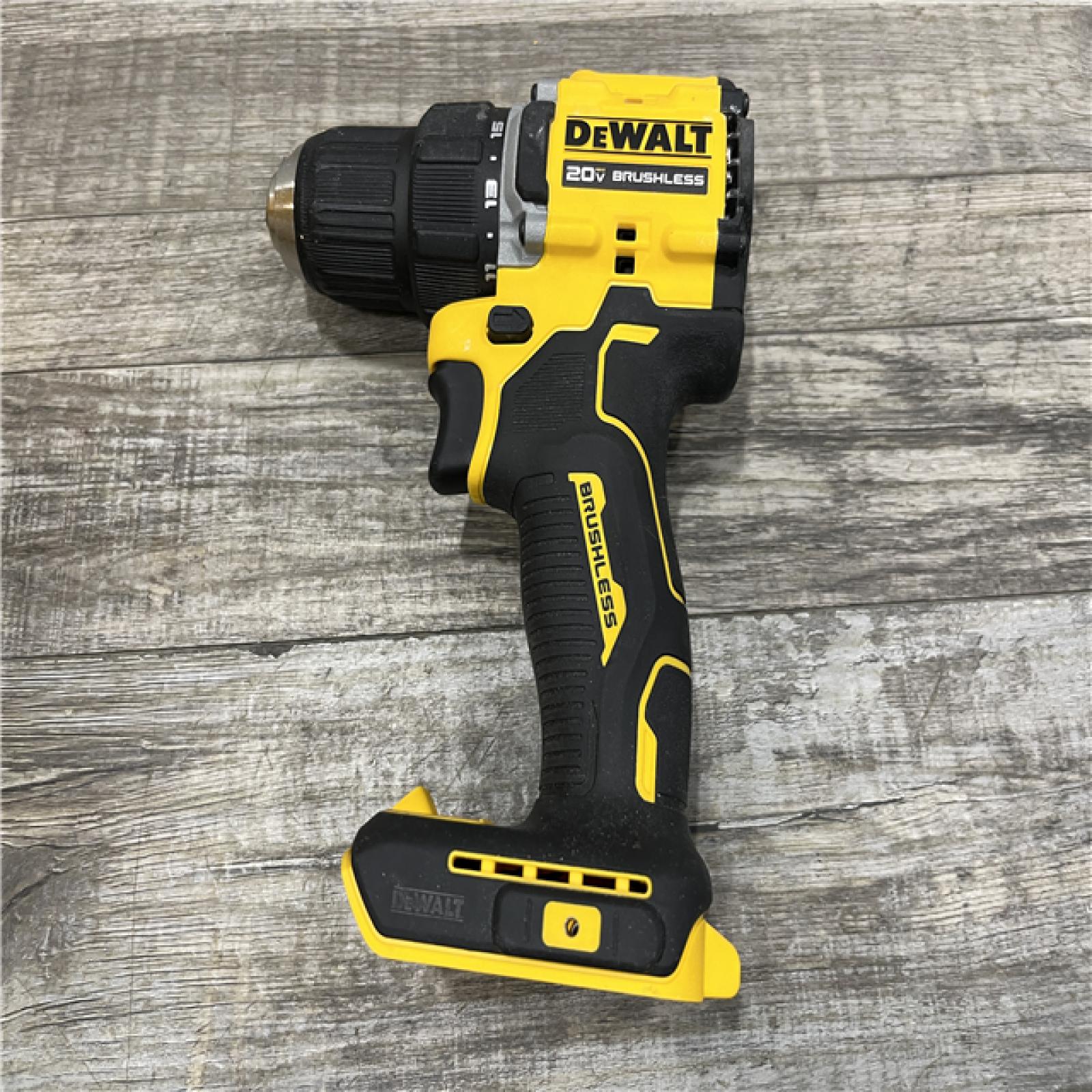 AS-IS DEWALT Atomic 20V Lithium-Ion Cordless Compact 1/2 in. Drill/Driver Kit
