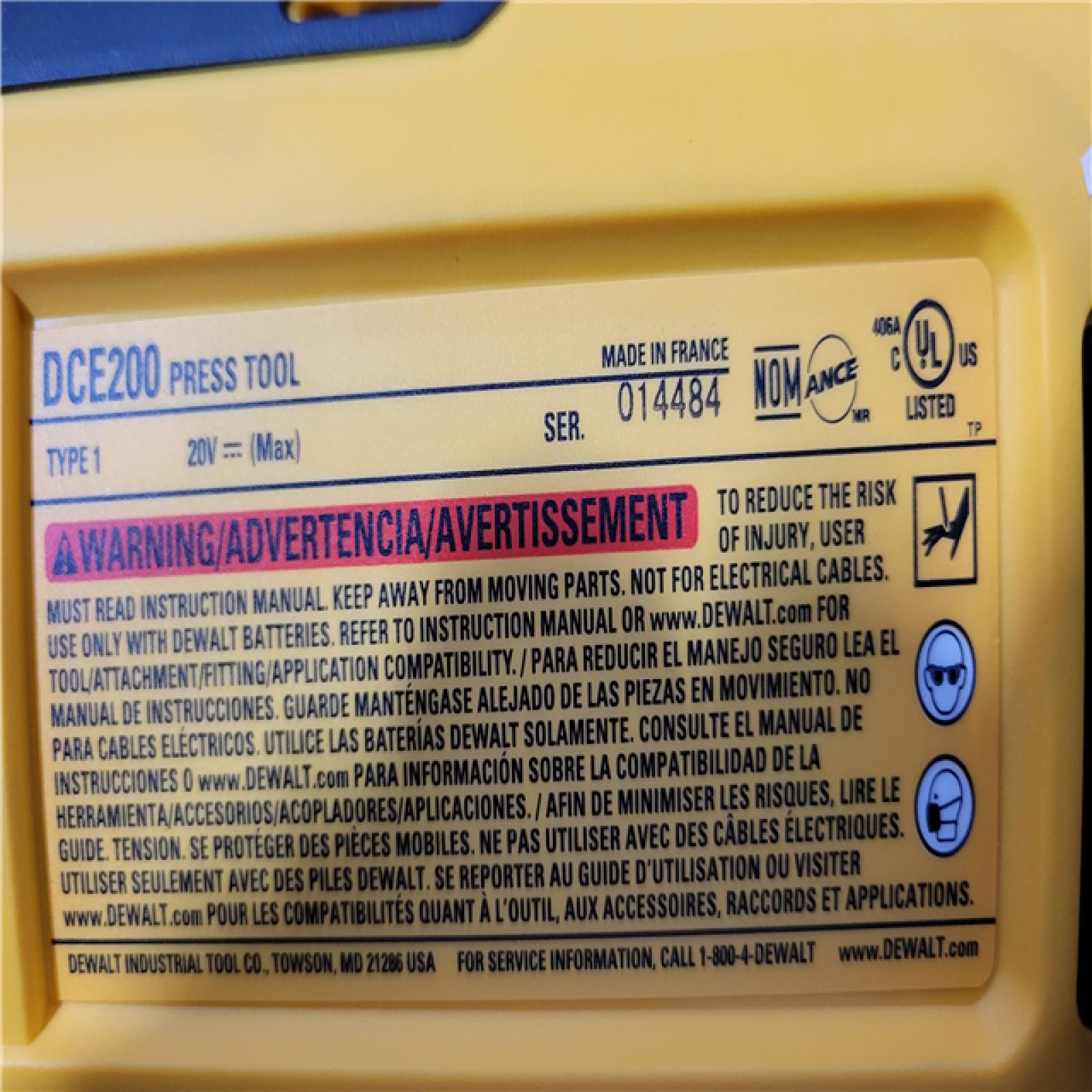 California AS-IS DeWalt Pipe Pressing Tool Kit  Includes (2) Batteries  Charger & Hard Case