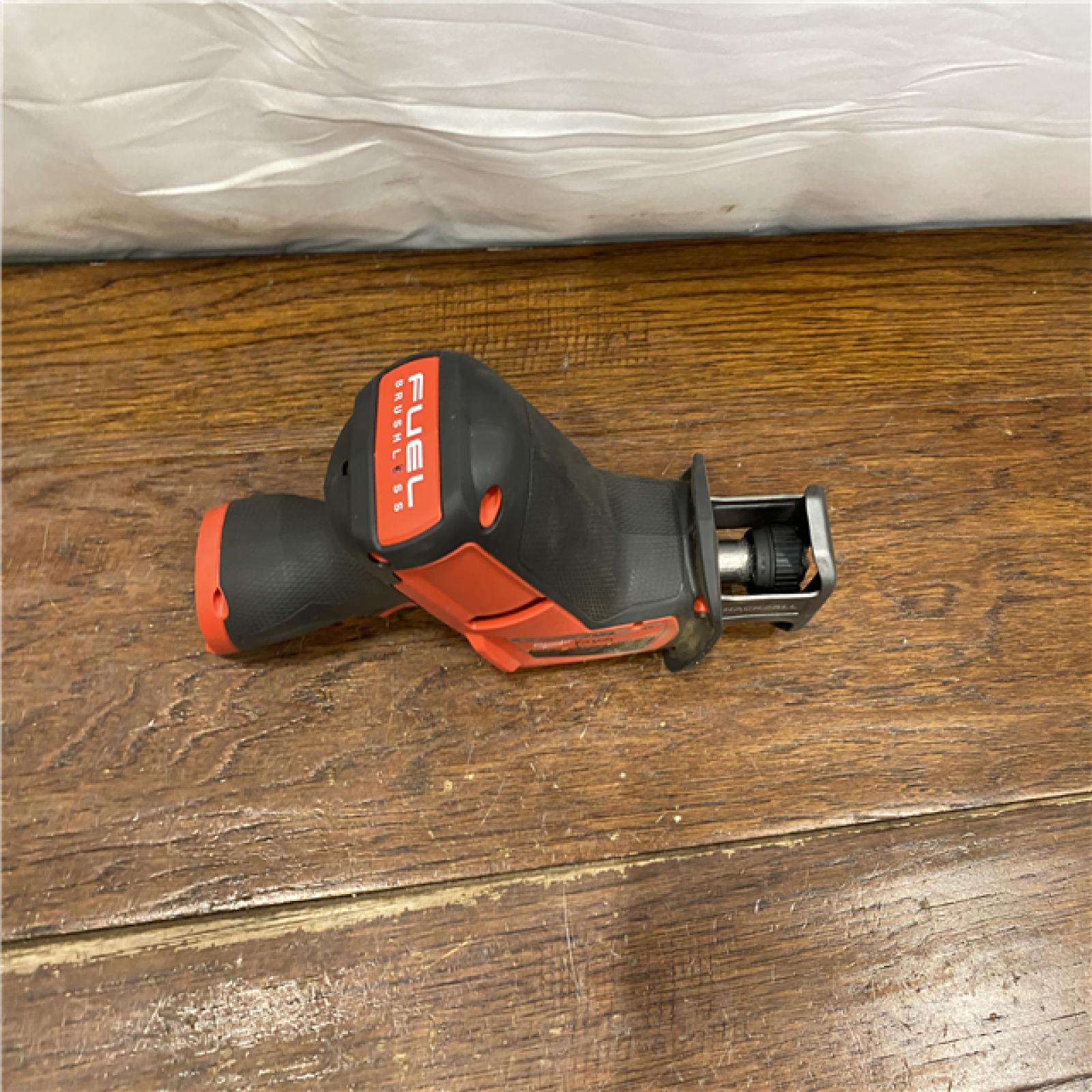 AS-IS Milwaukee M12 FUEL 12-Volt Lithium-Ion Brushless Cordless HACKZALL Reciprocating Saw Kit W/ Free M12 2.0Ah Compact Battery