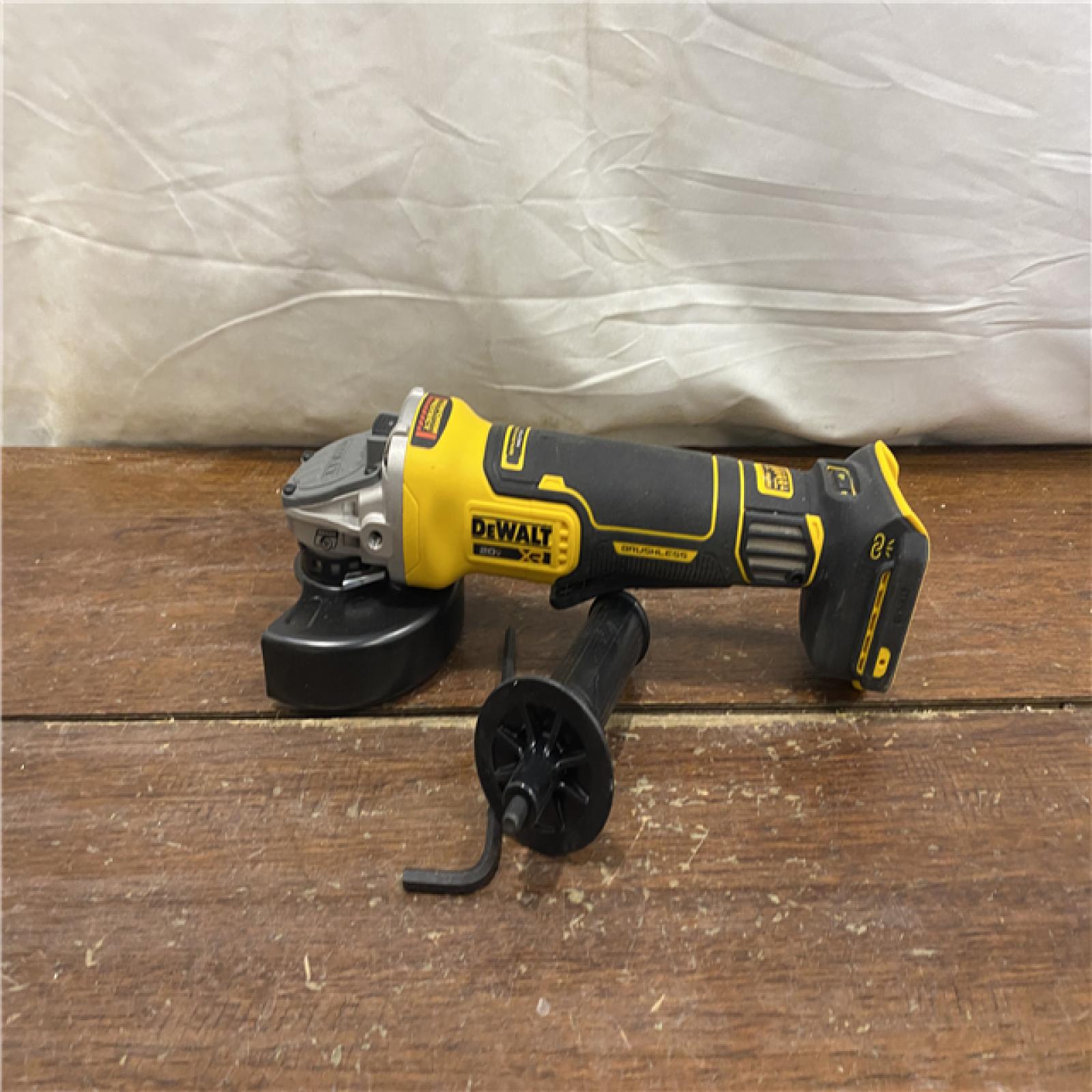 AS-IS 20V XR Cordless 4-1/2. in. to 5 in. Variable Speed Angle Grinder (Tool Only)