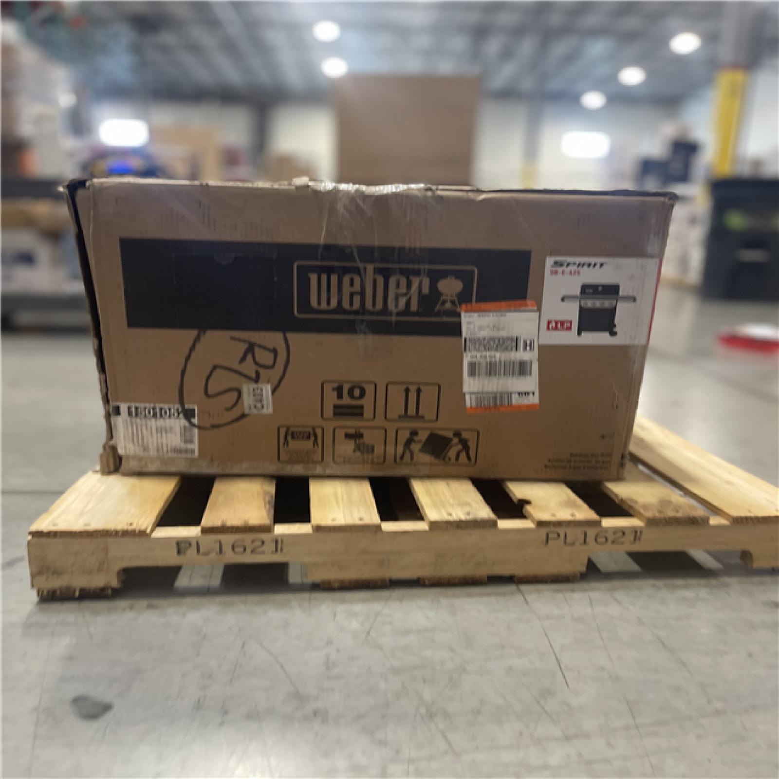 DALLAS LOCATION- Weber Spirit SB-E-425 4-Burner Propane Gas Grill