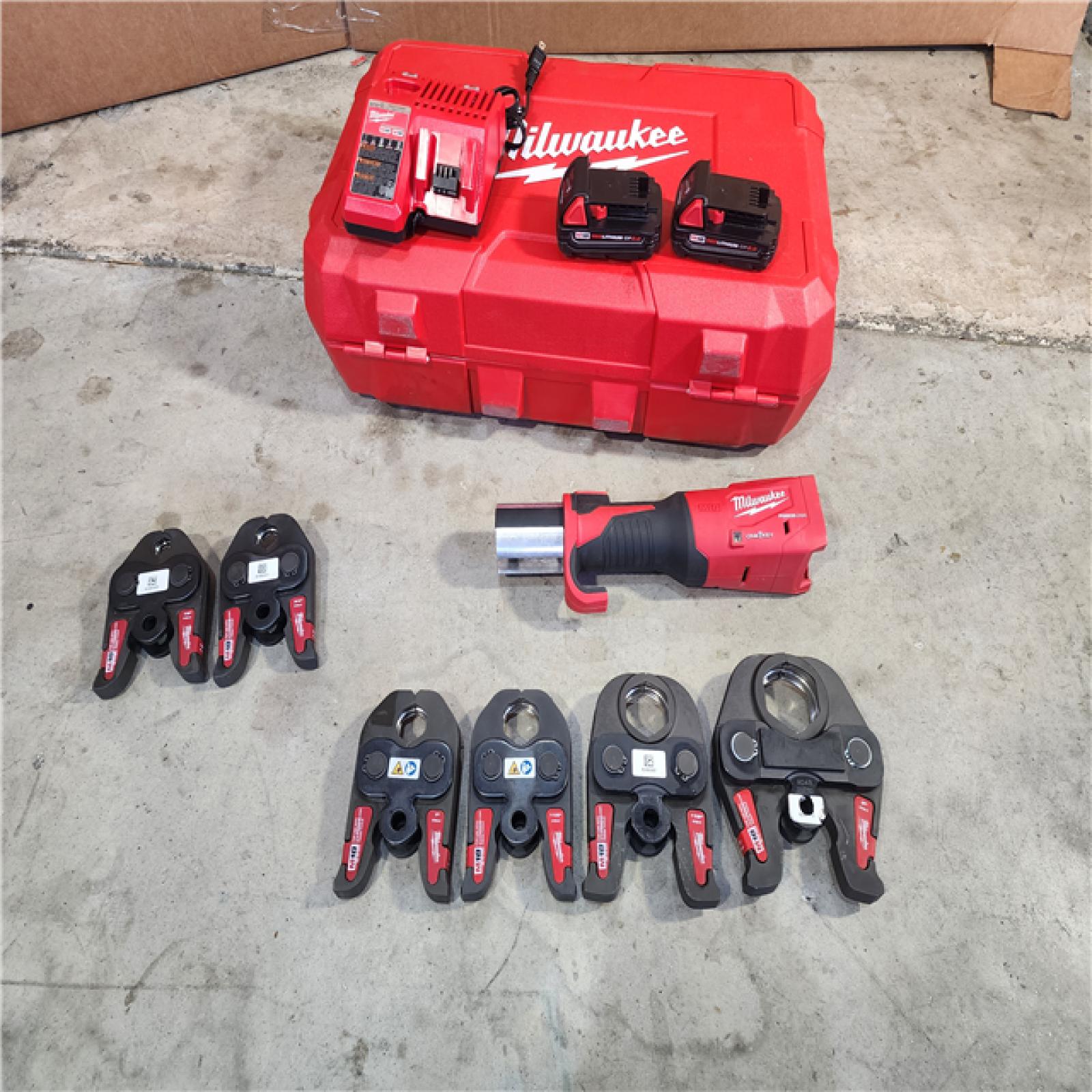 M18 18-Volt Lithium-Ion Brushless Cordless FORCE LOGIC Press Tool Kit with 1/2 in. - 2 in. Jaws Kit (6-Jaws Included) M18 18-Volt Lithium-Ion Brushless Cordless FORCE LOGIC Press Tool Kit with 1/2 in. - 2 in. Jaws Kit (6-Jaws Included)