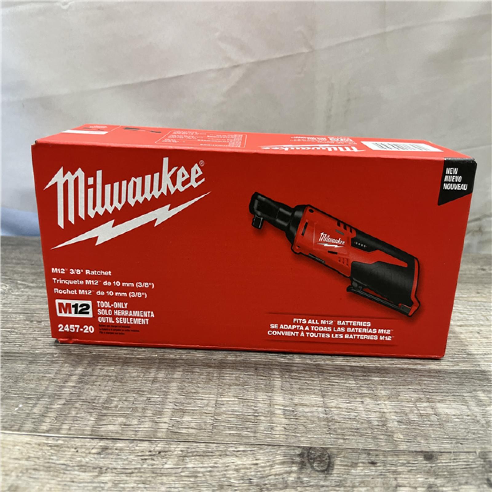 NEW - Milwaukee 12V Lithium-Ion Cordless 3/8 in. Ratchet (Tool-Only)