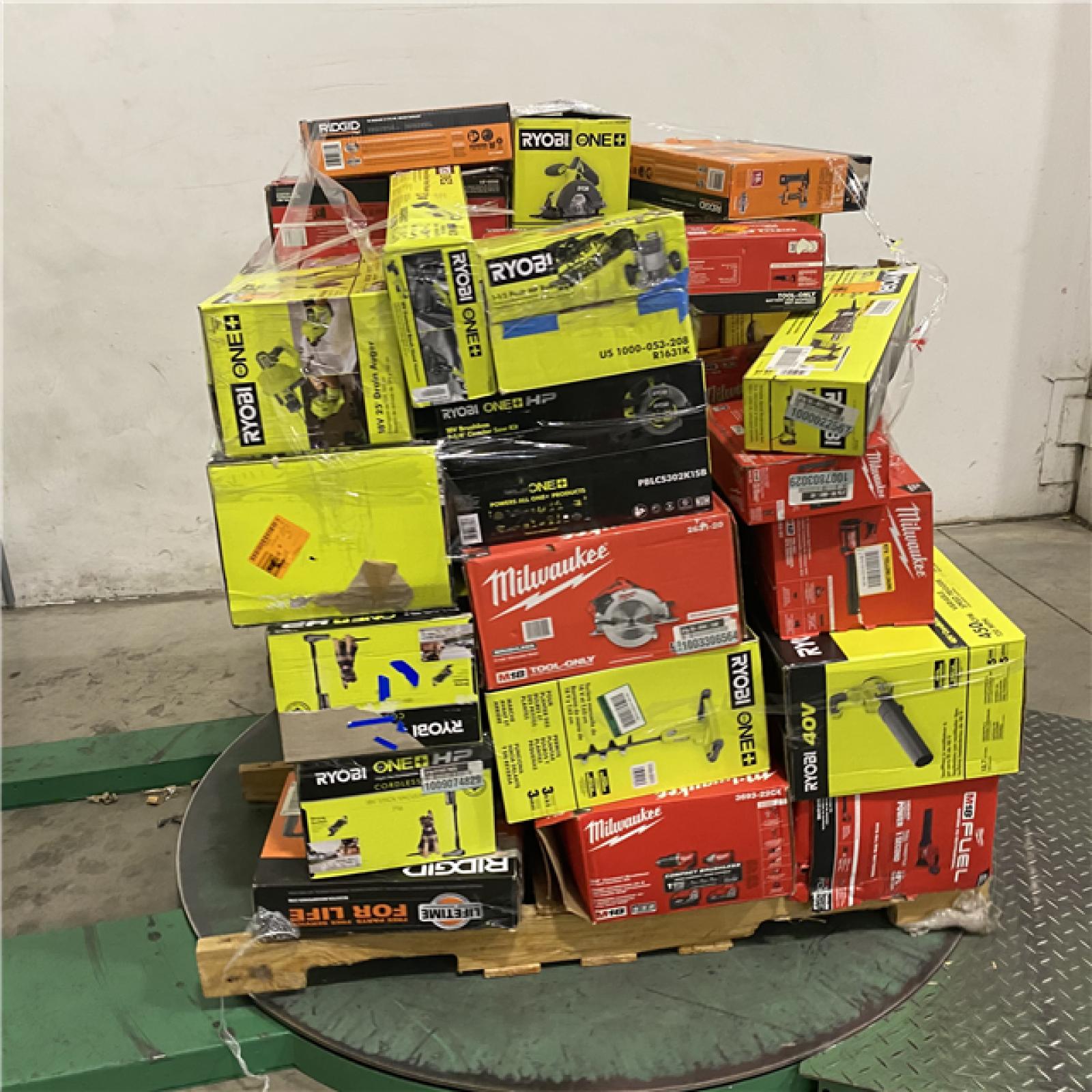 Dallas Location - As-Is Tool Pallet