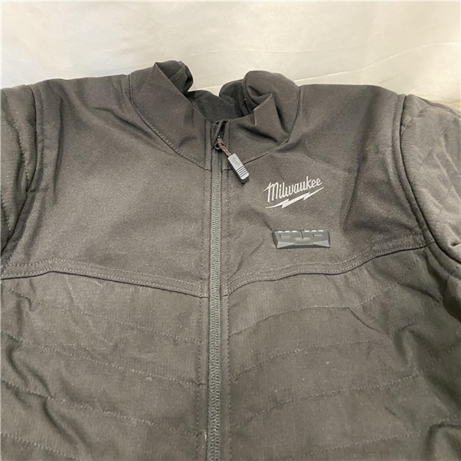 AS-IS Milwaukee Women's Large 12-Volt Lithium-Ion Cordless AXIS Black Heated Quilted Jacket Kit