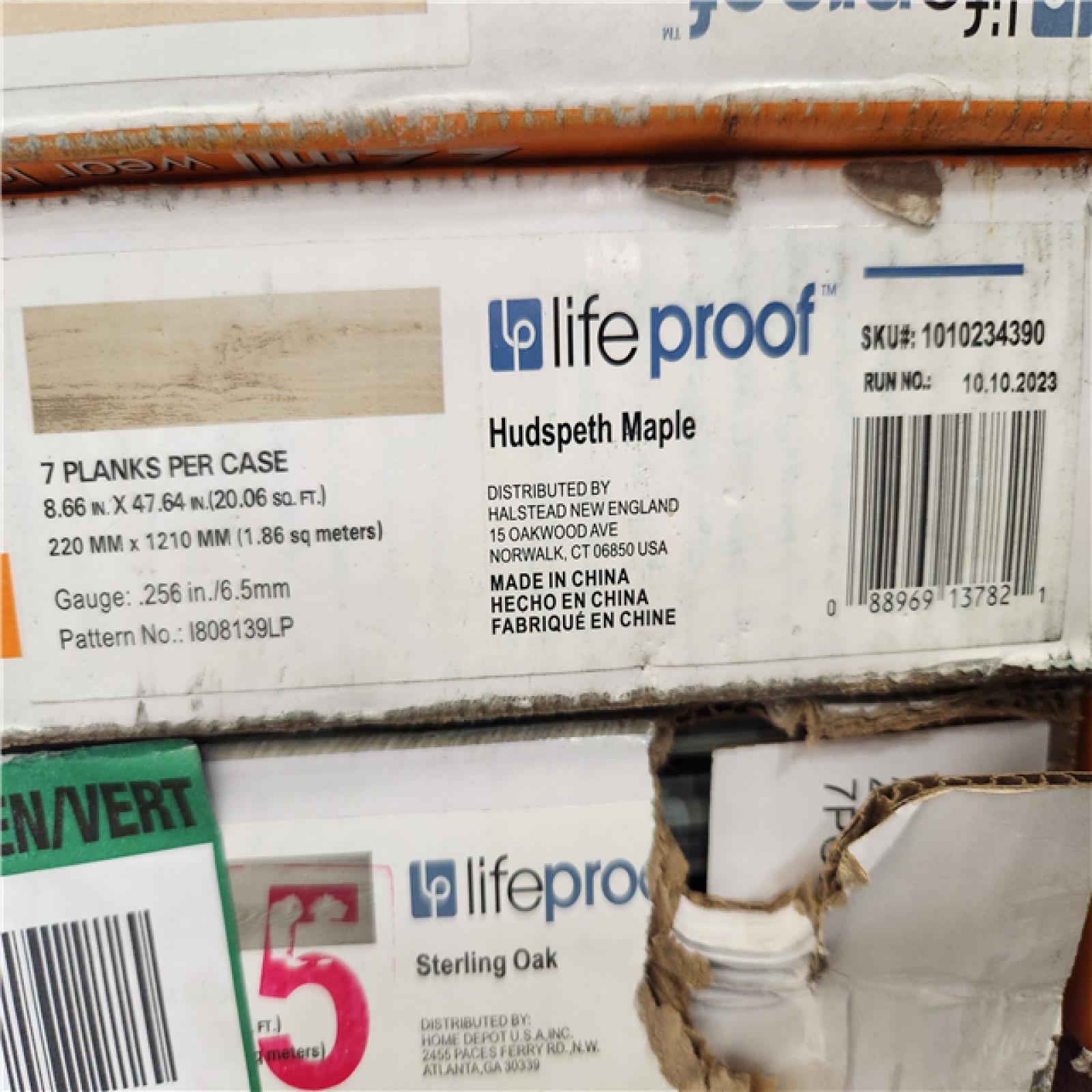 Phoenix Location Pallet of Assorted Lifeproof Vinyl Flooring(34 Cases Total)