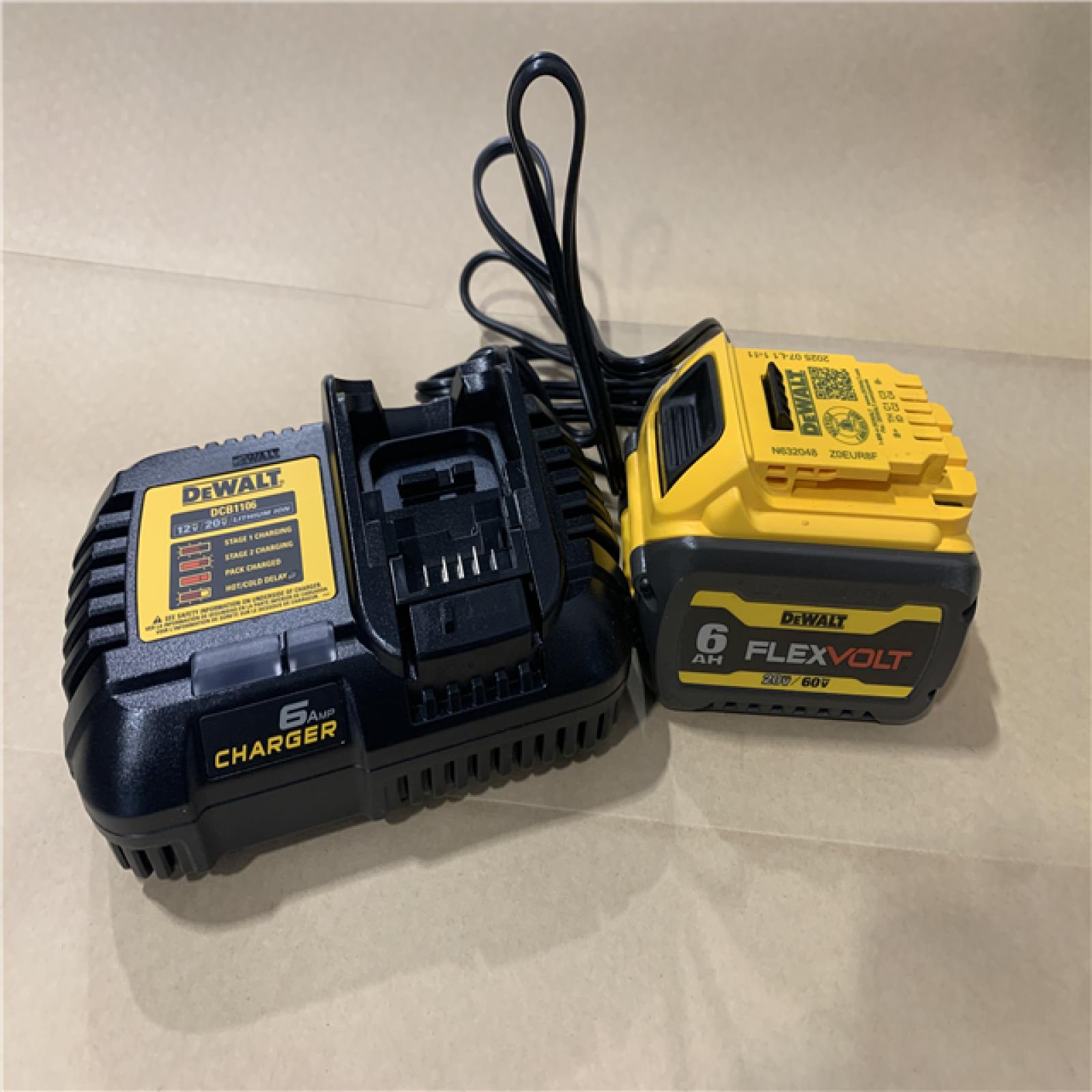 AS-IS  DEWALT FLEXVOLT 20V/60V MAX Lithium-Ion 6.0Ah Battery Pack with 6 Amp Output Charger