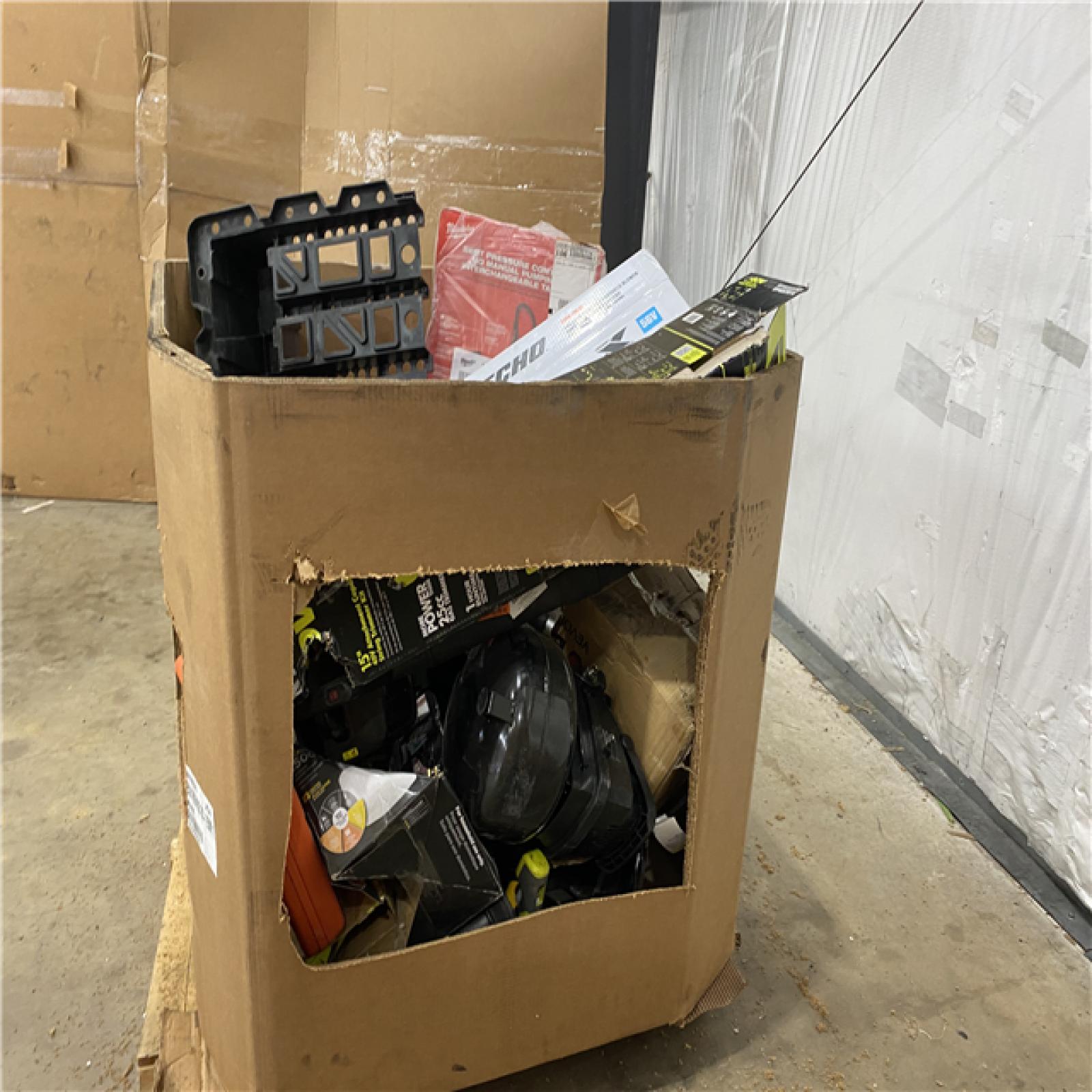 Houston OUTDOOR POWER EQUIPMENT
