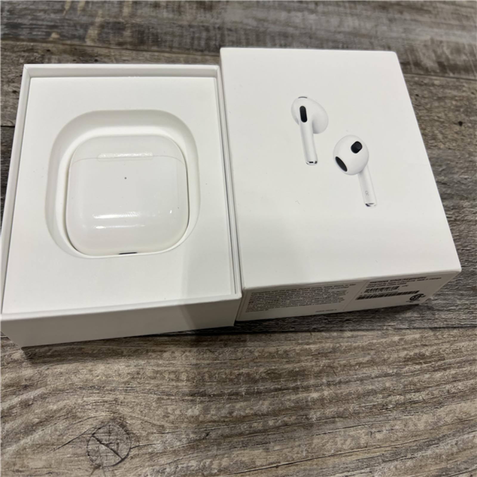 AS-IS AirPods (3rd Generation) with Lightning Charging Case