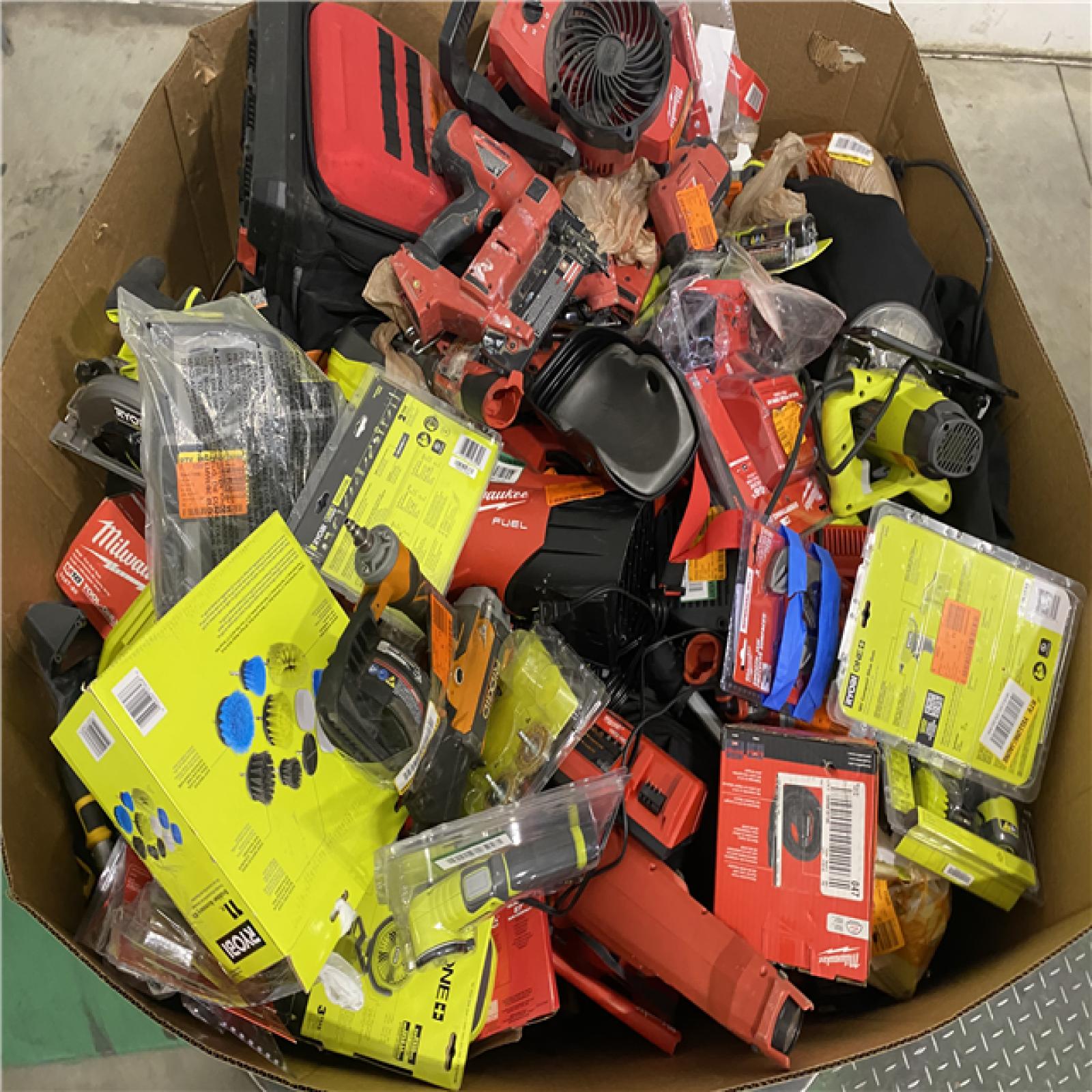 Dallas Location - As-Is Tool Pallet