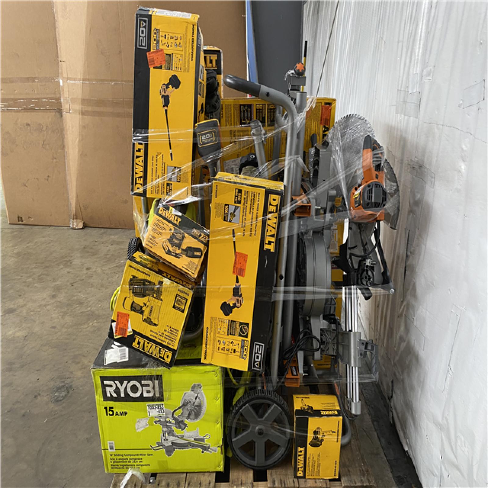 Houston Location AS IS - Tool Pallet