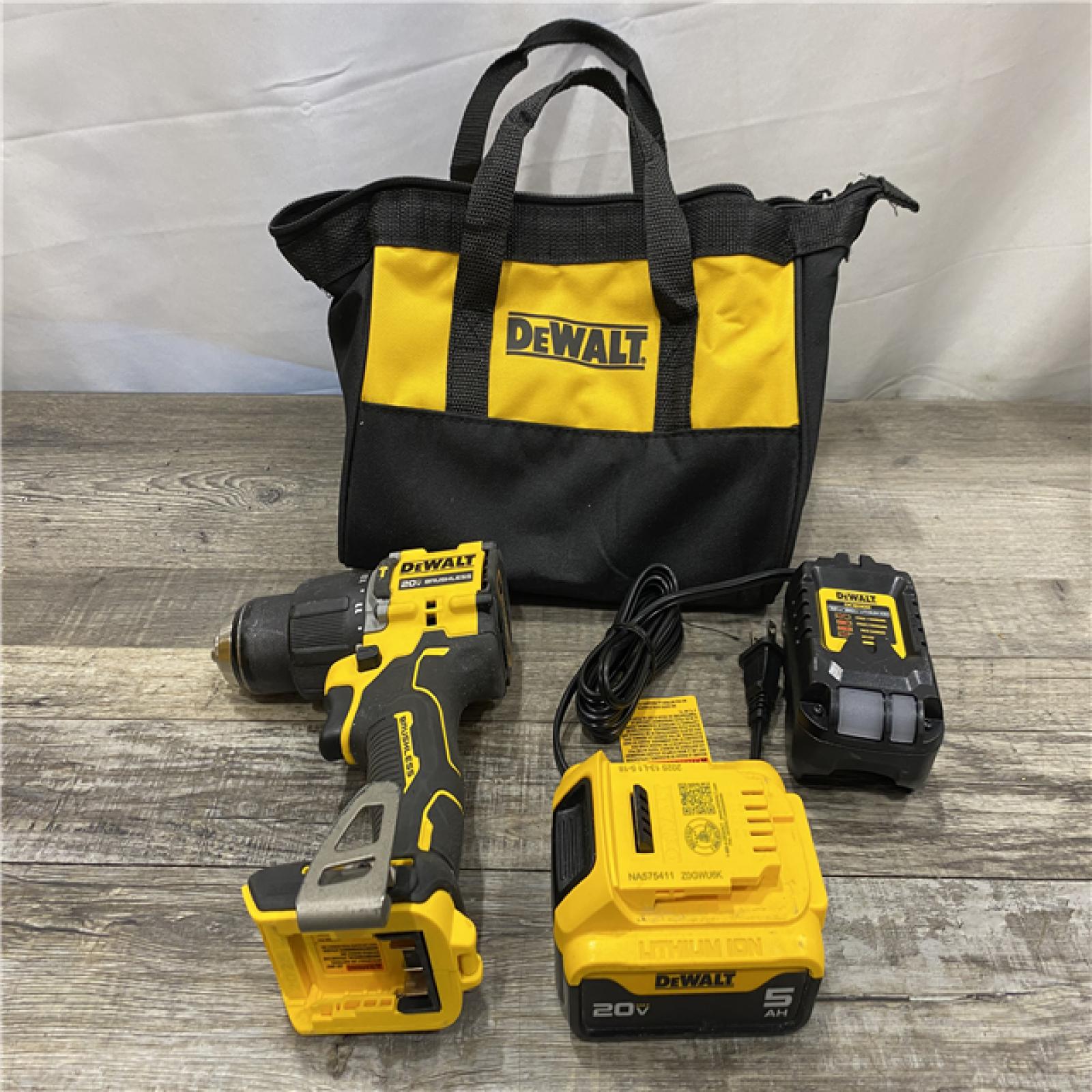 AS-IS DEWALT ATOMIC 20V Lithium-Ion Cordless 1/2 in. Hammer Drill Kit