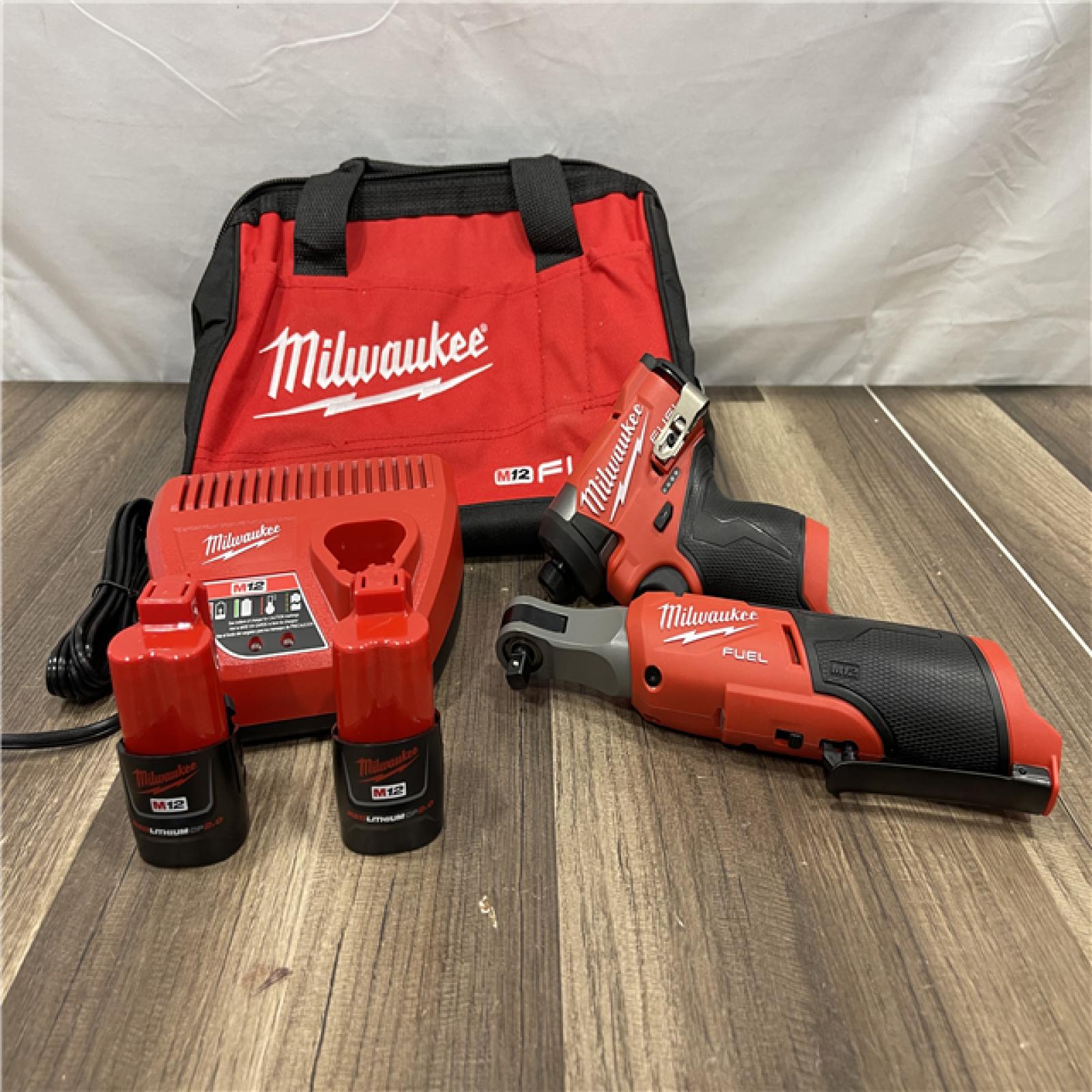 AS-IS Milwaukee M12 FUEL 12V Lithium-Ion Cordless 3/8 in. Ratchet and 1/4 in. Impact Driver Kit