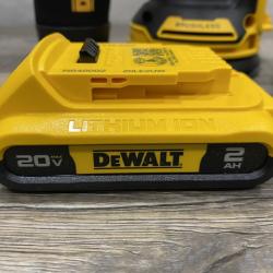 AS-IS DEWALT 20V MAX XR Cordless Brushless 5 in. Random Orbital Sander Kit