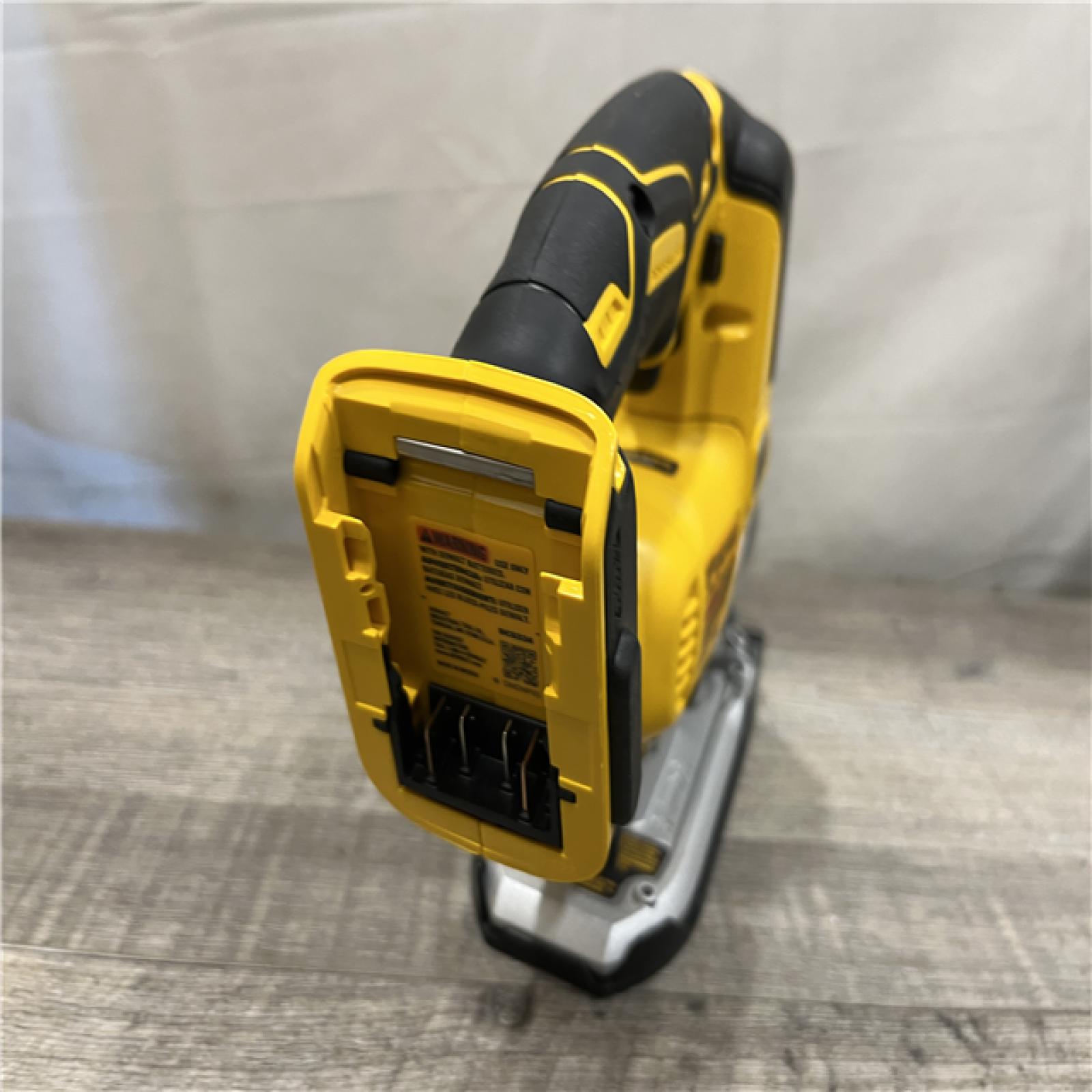 AS-IS DEWALT 20V MAX XR Cordless Brushless Jigsaw (Tool Only)