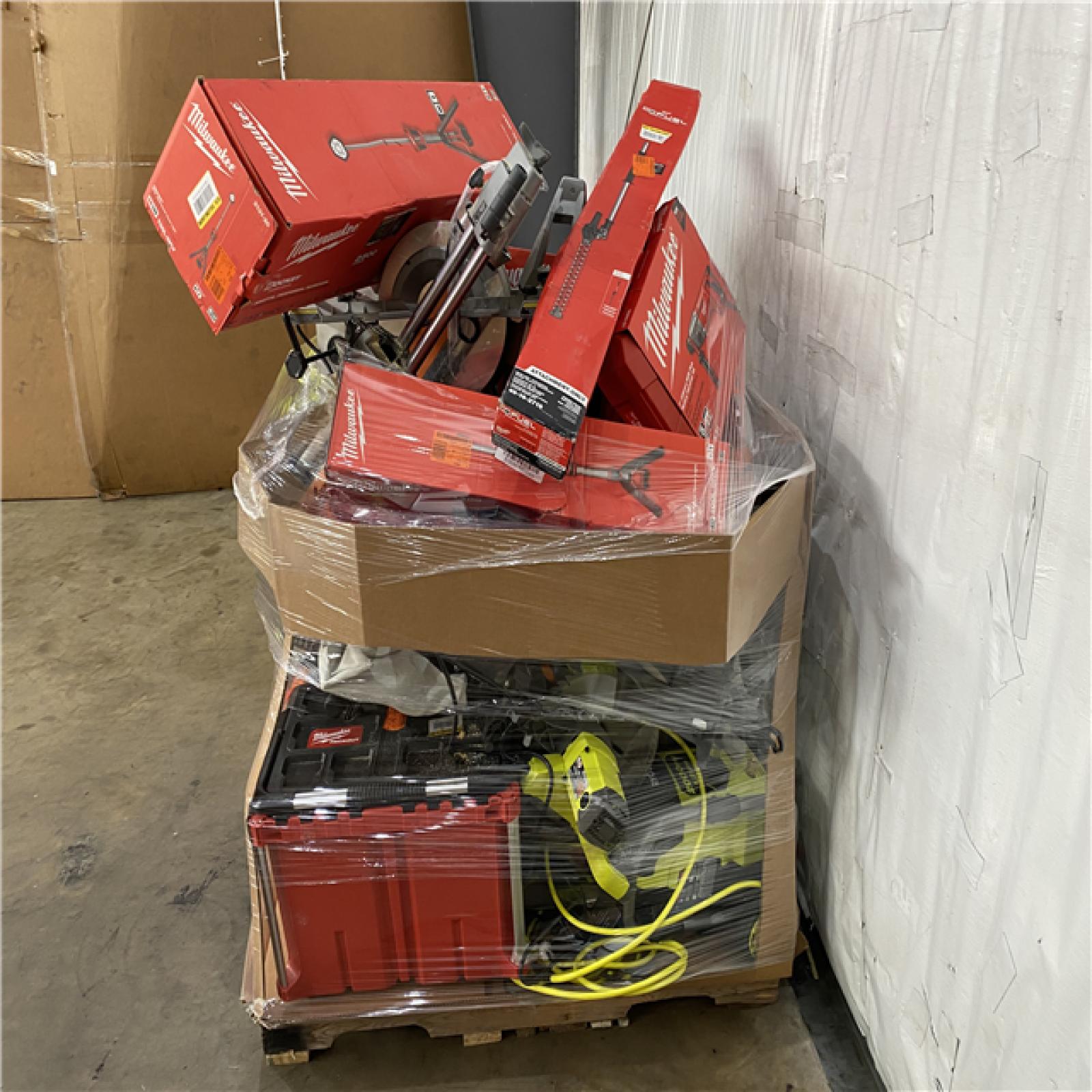 Houston Location AS IS - Tool Pallet