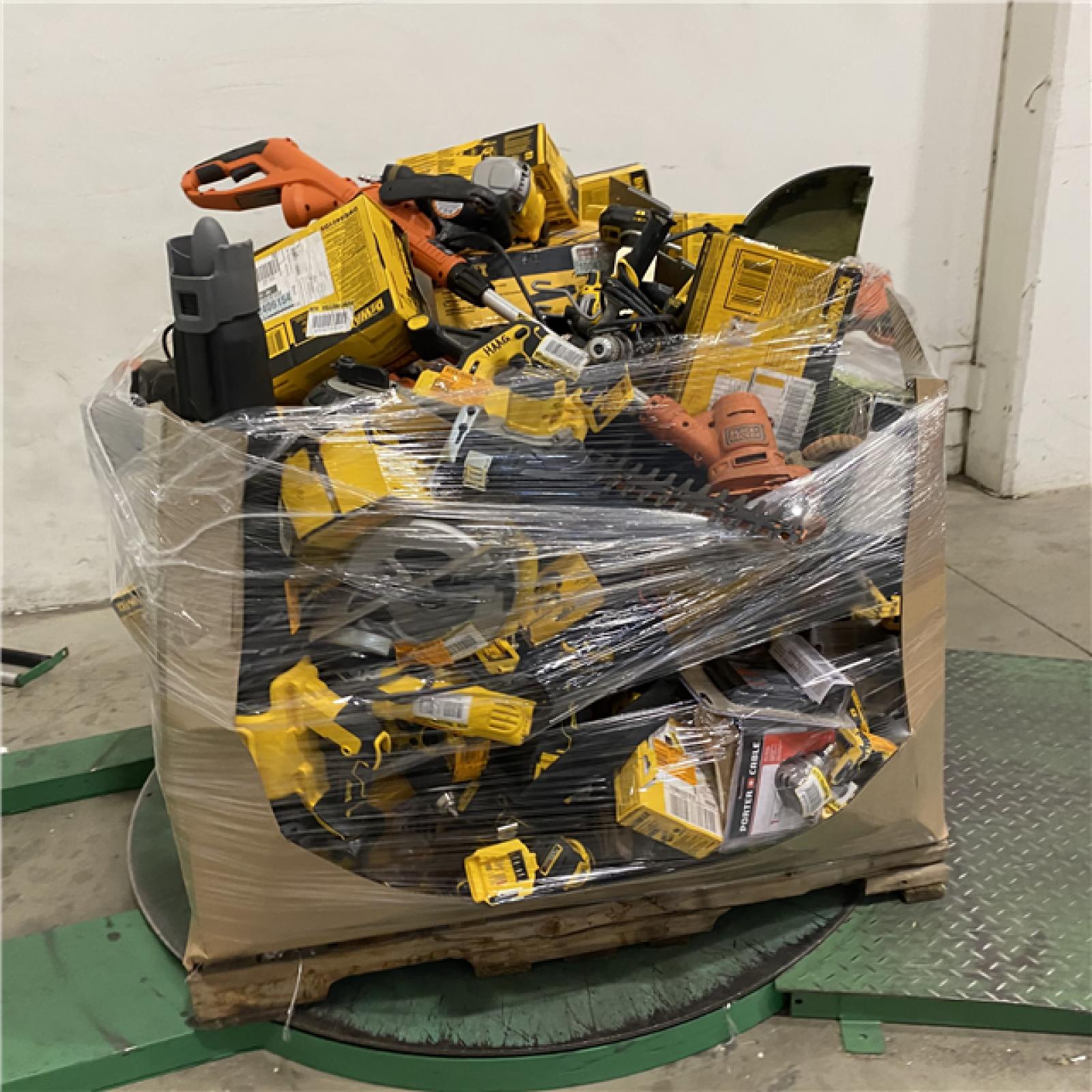 Dallas Location - As-Is DEWALT Tool Pallet