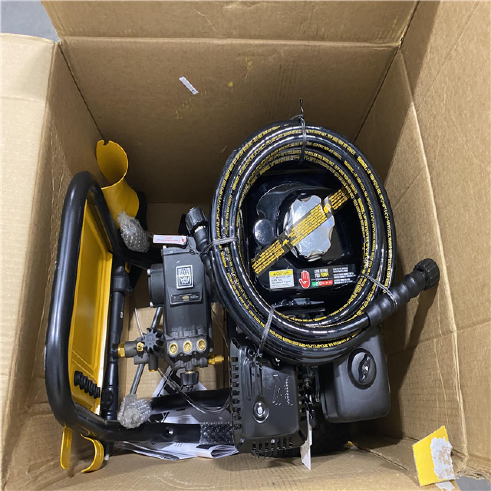 Dallas Location - As-Is DEWALT 3600 PSI 2.5 GPM Gas Pressure Washer