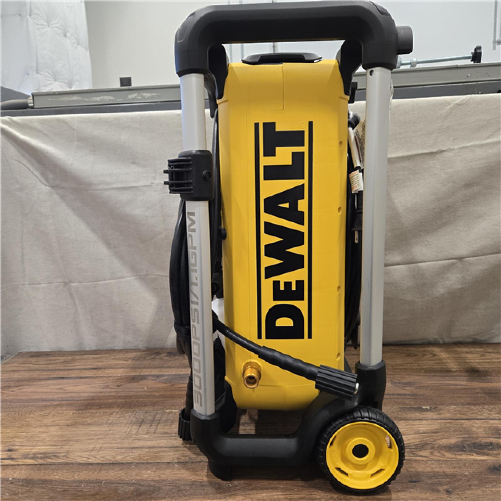 AS-IS DEWALT 3000 PSI 1.1 GPM 15 Amp Cold Water Electric Pressure Washer with Internal Equipment Storage