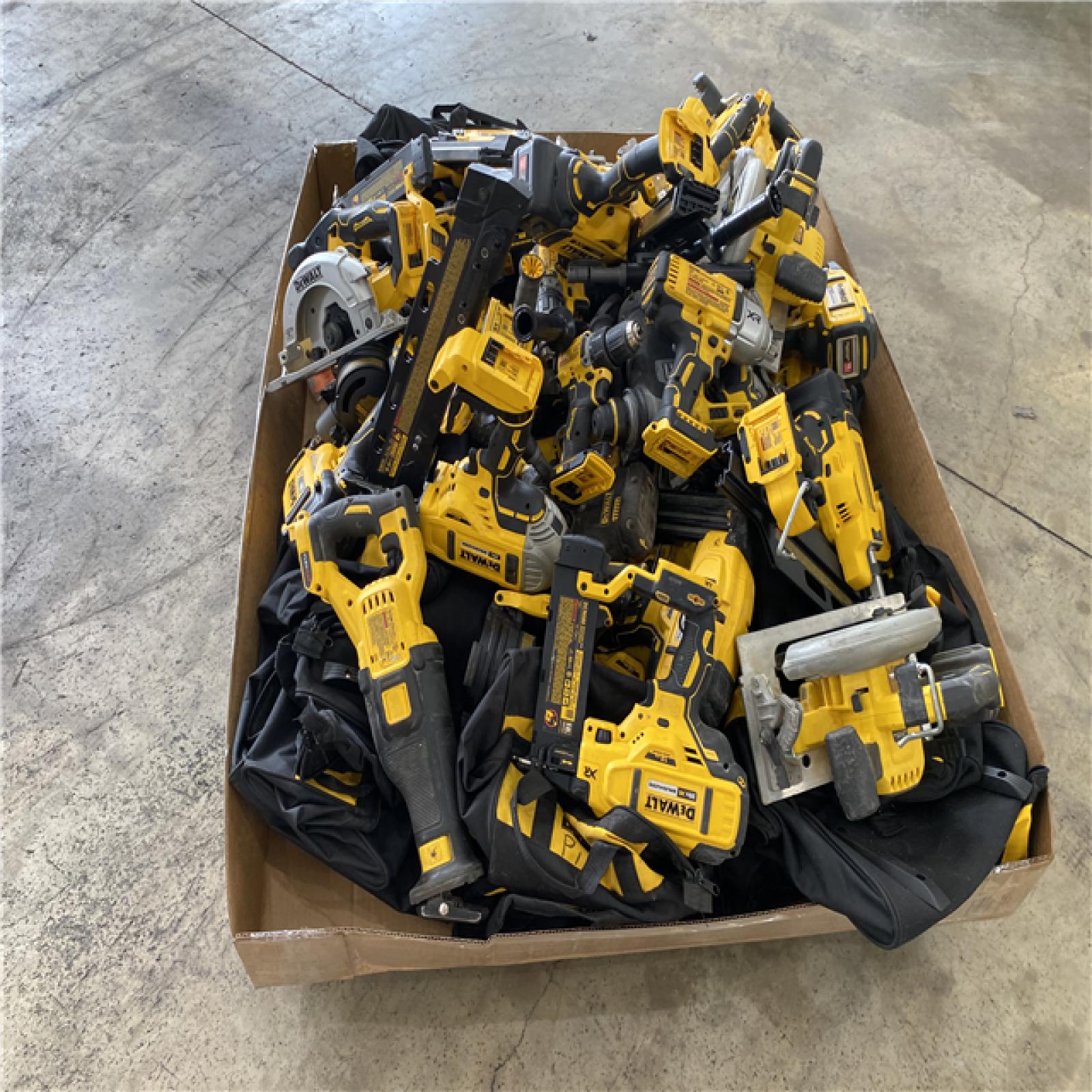 Houston Location AS IS - Tool Pallet