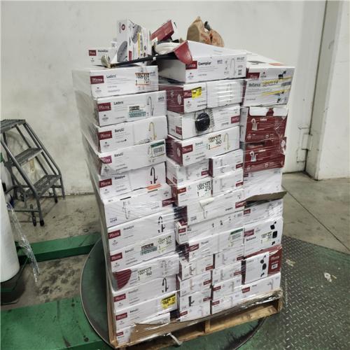 Dallas Location - As-Is Bath & Kitchen Faucets Palllet