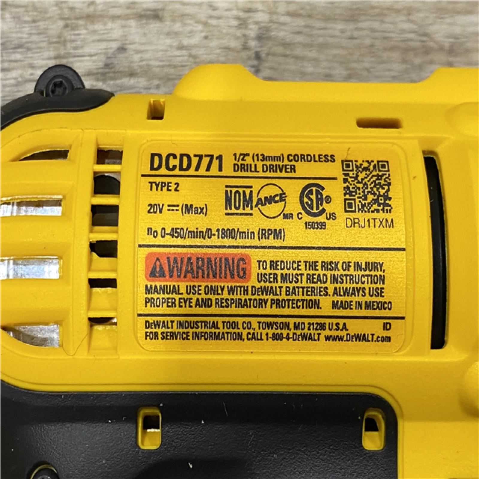 AS-IS DEWALT 20V MAX Cordless 1/2 in. Drill/Driver Kit