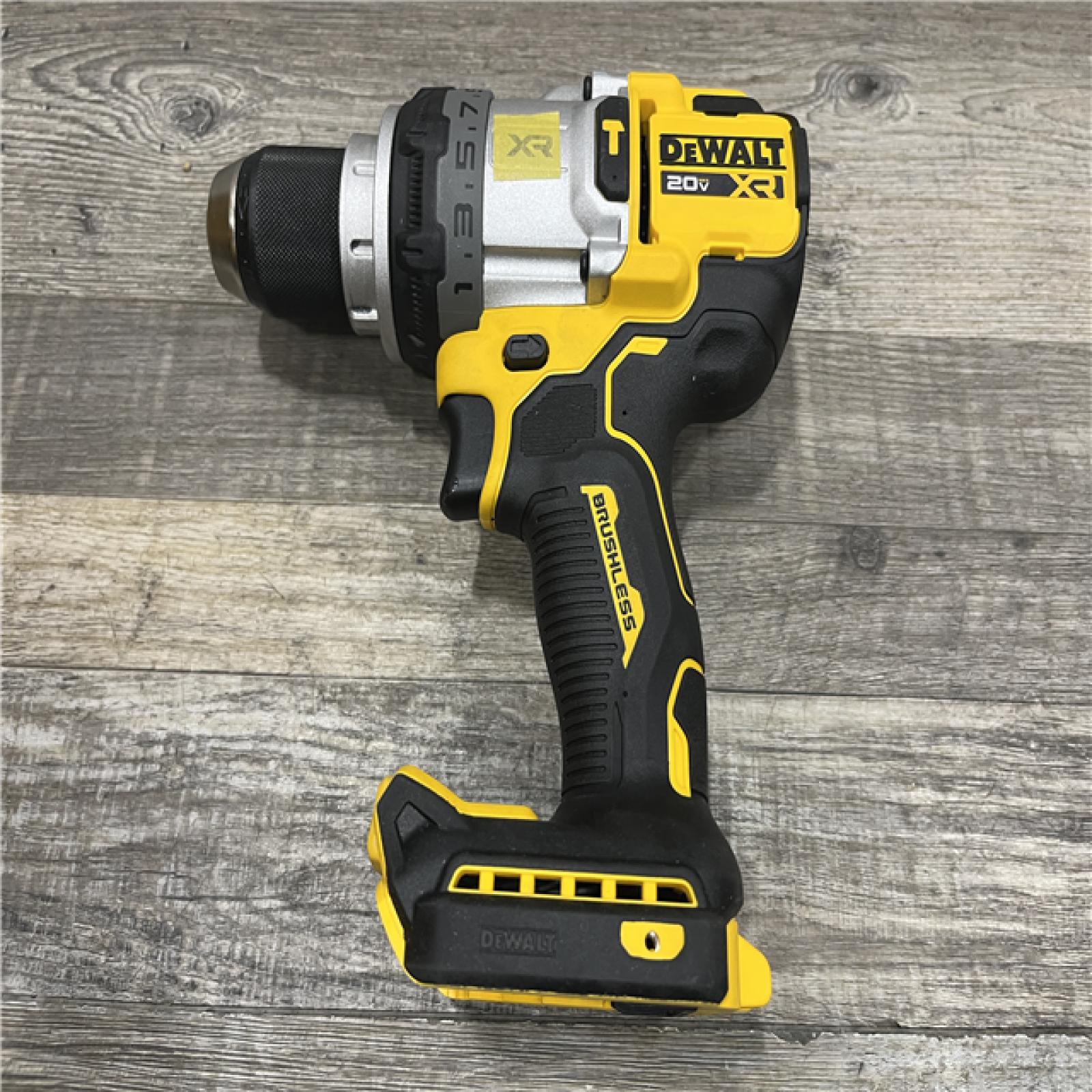 AS-IS DEWALT 20V XR Lithium-Ion Cordless Hammer Drill Kit