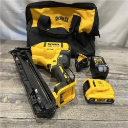AS-IS DEWALT 20V MAX XR Lithium-Ion Cordless 2-1/2 in. 15-Gauge Finish Nailer Kit