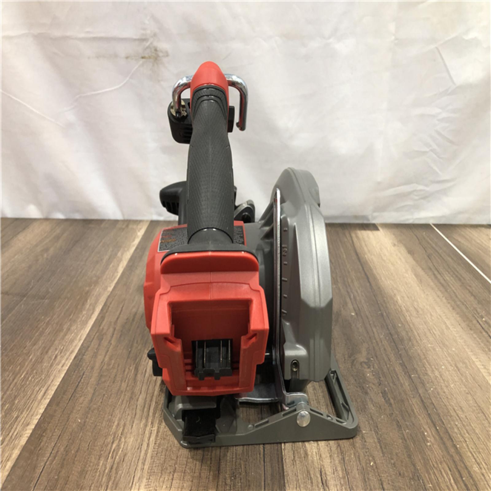 AS-IS Milwaukee FUEL 18V Lithium-Ion Brushless Cordless 7-1/4 in. Circular Saw (Tool-Only)