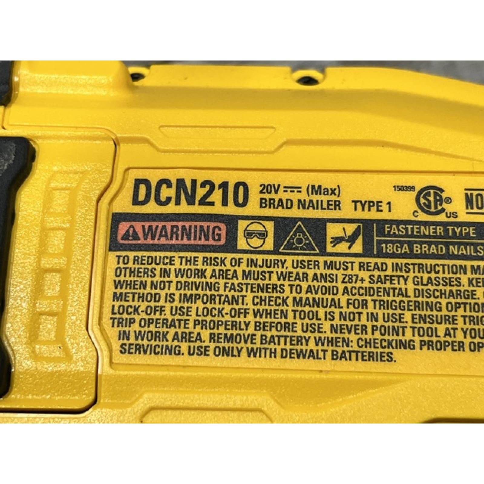 AS-IS DEWALT 20V MAX XR 18 Gauge Cordless Brad Nailer (Tool Only)