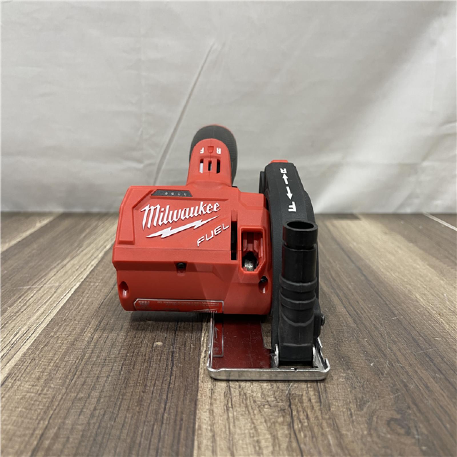 AS-IS Milwaukee M12 FUEL 12V Lithium-Ion Brushless Cordless 3 in. Cut Off Saw (Tool-Only)