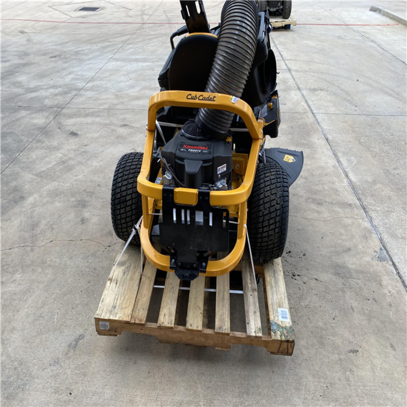 Houston Location - AS-IS Cub Cadet ZT1 50'' Riding Mower