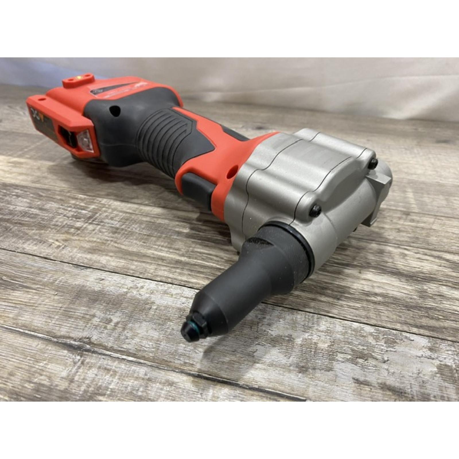 AS-IS Milwaukee 12-Volt Lithium-Ion Cordless Rivet Tool (Tool-Only)