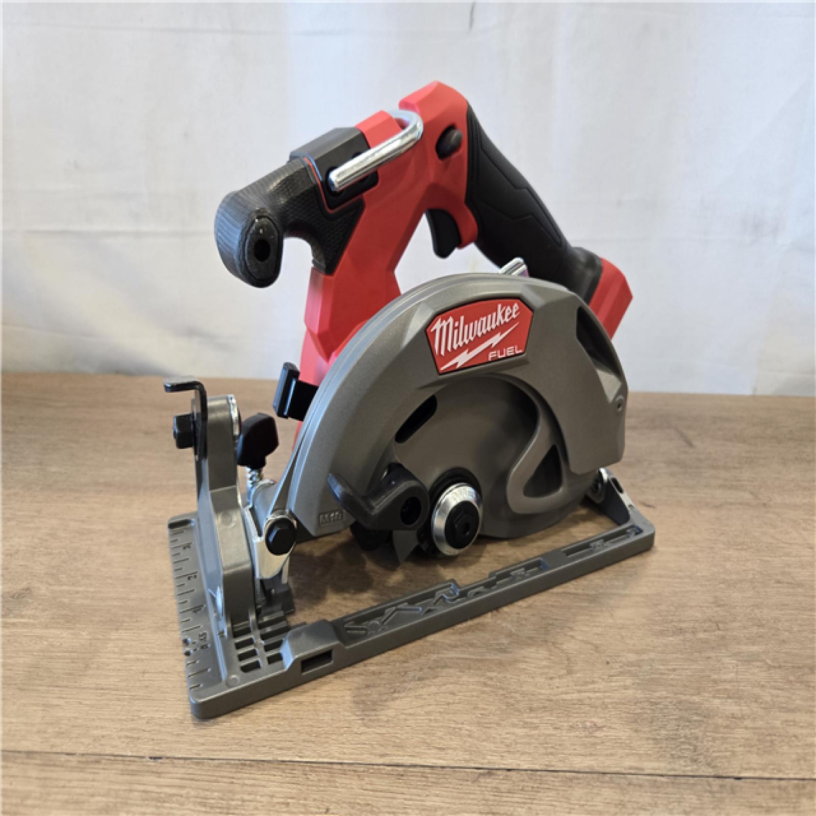 AS-IS Milwaukee FUEL 18V Cordless Combo (7-Tool) Kit