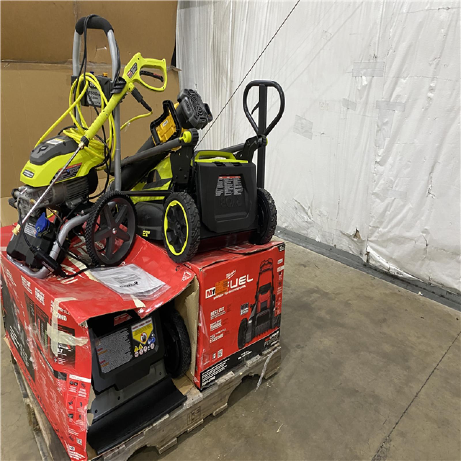 Houston Location AS IS - Tool Pallet