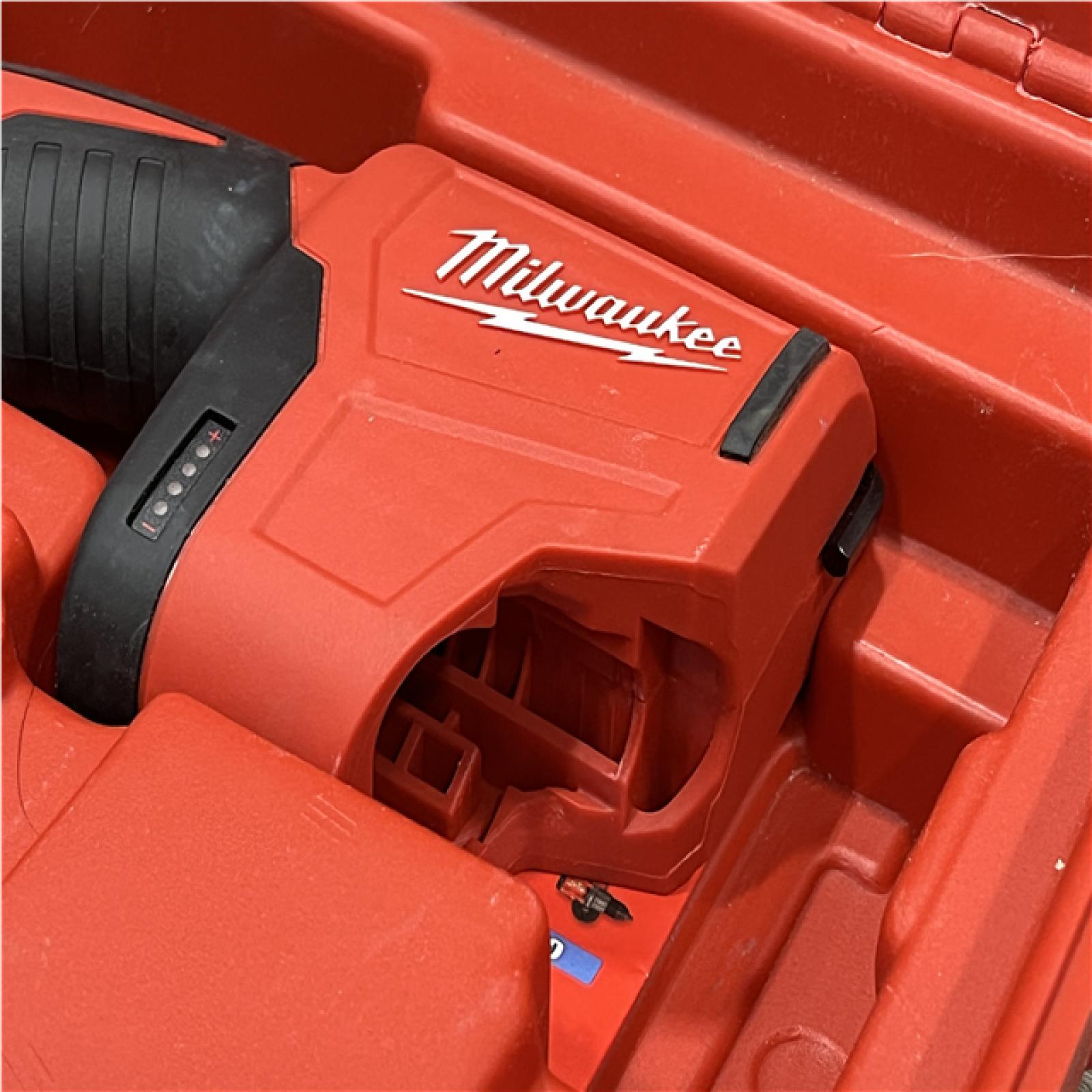 AS-IS Milwaukee 12V Lithium-Ion Cordless PVC Shear Kit