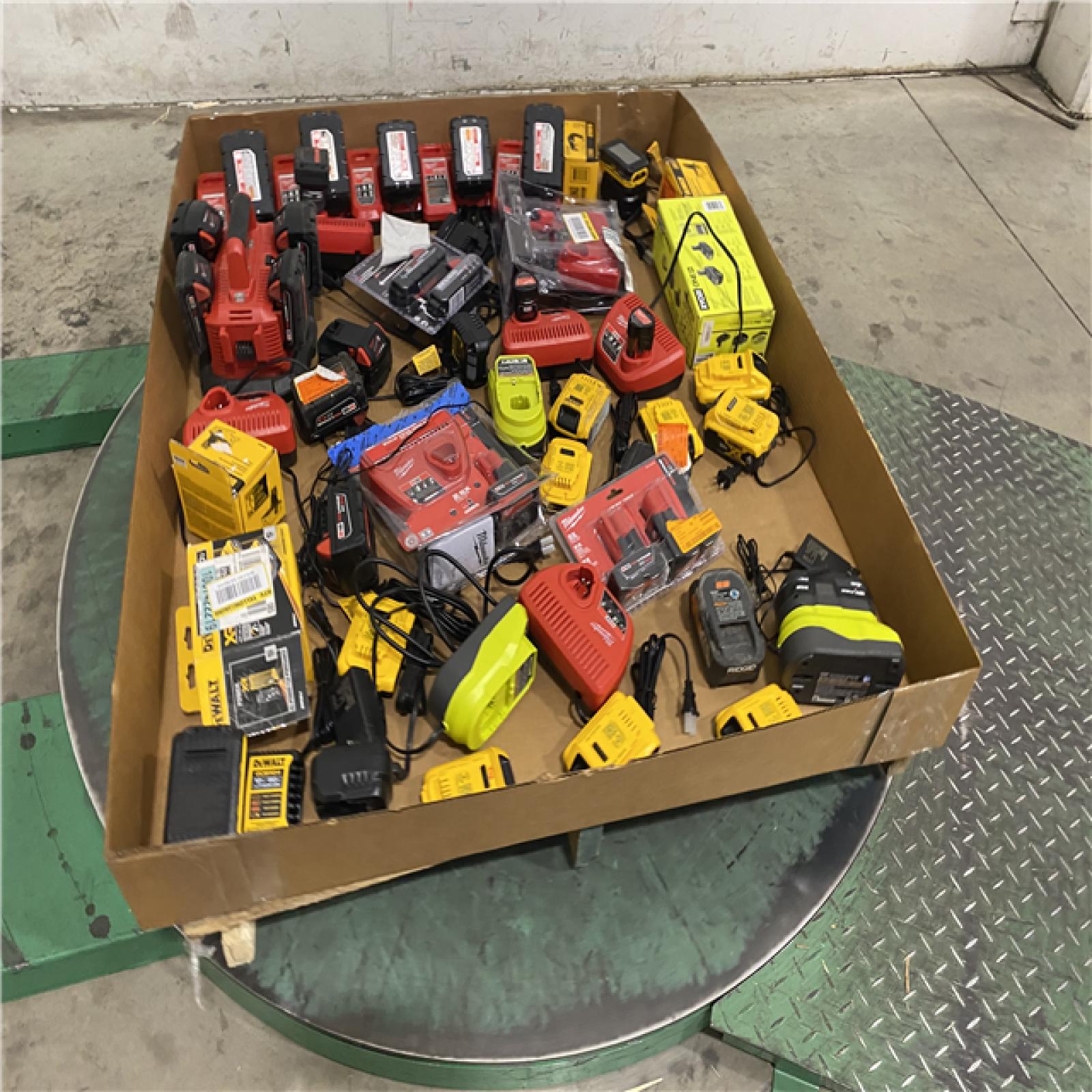 Dallas Location - As-Is Battery & Charger  Pallet