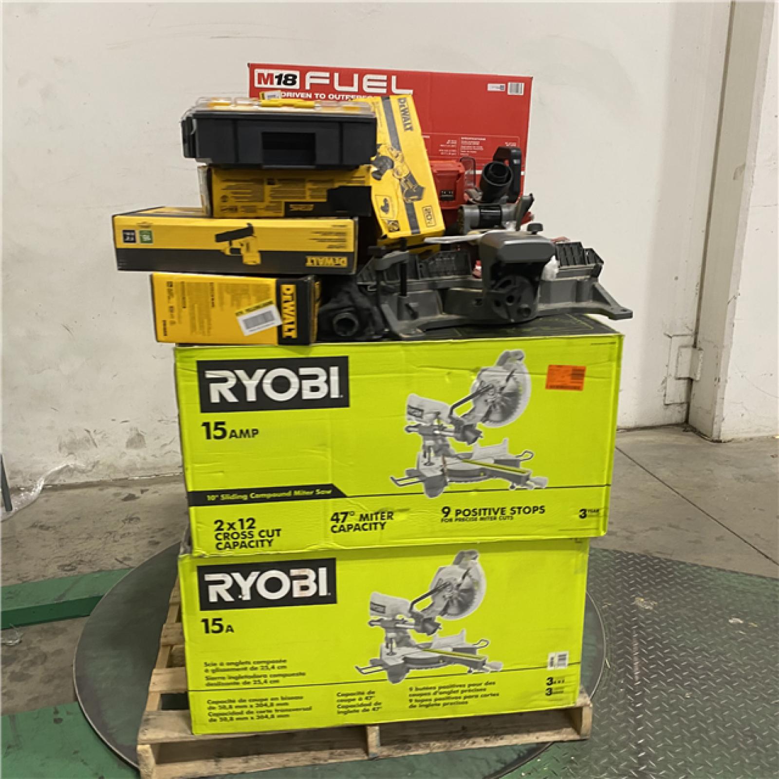 Dallas Location - As-Is Tool Pallet