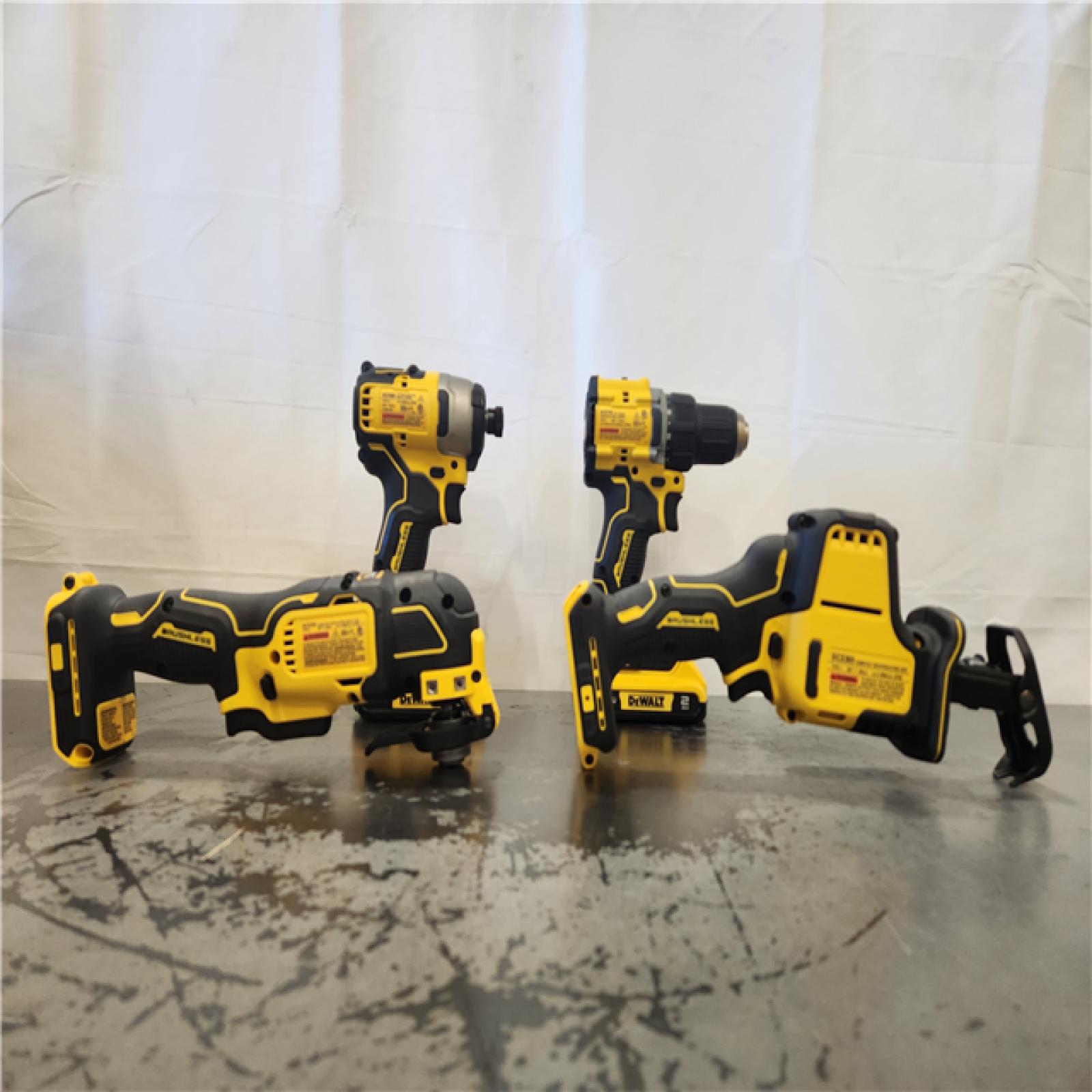 AS-IS- DeWalt 20V MAX ATOMIC Cordless Brushless 4-Tool Combo Kit