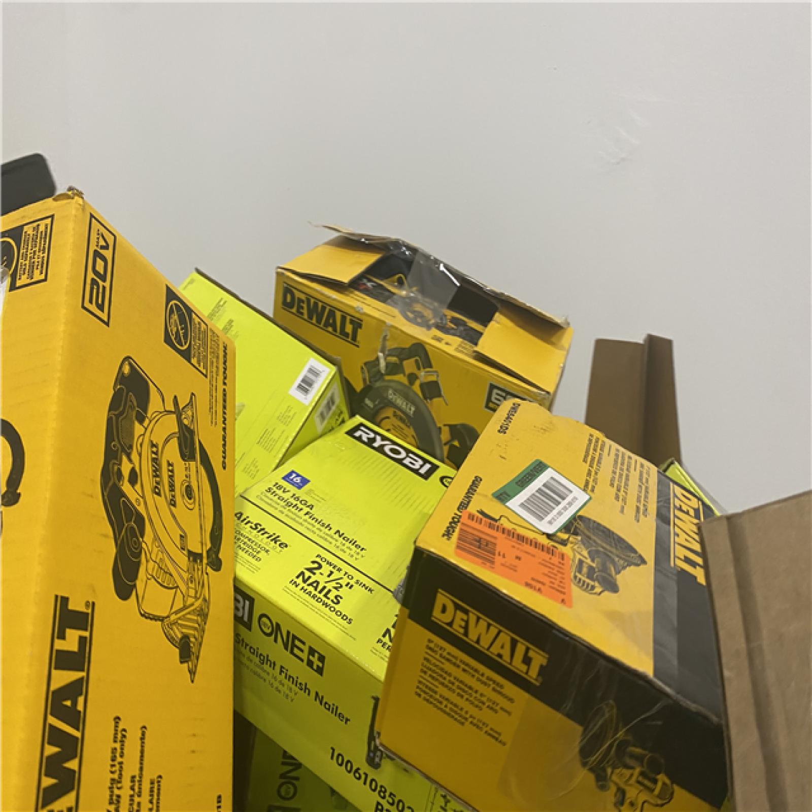 Dallas Location - As-Is Tool Pallet