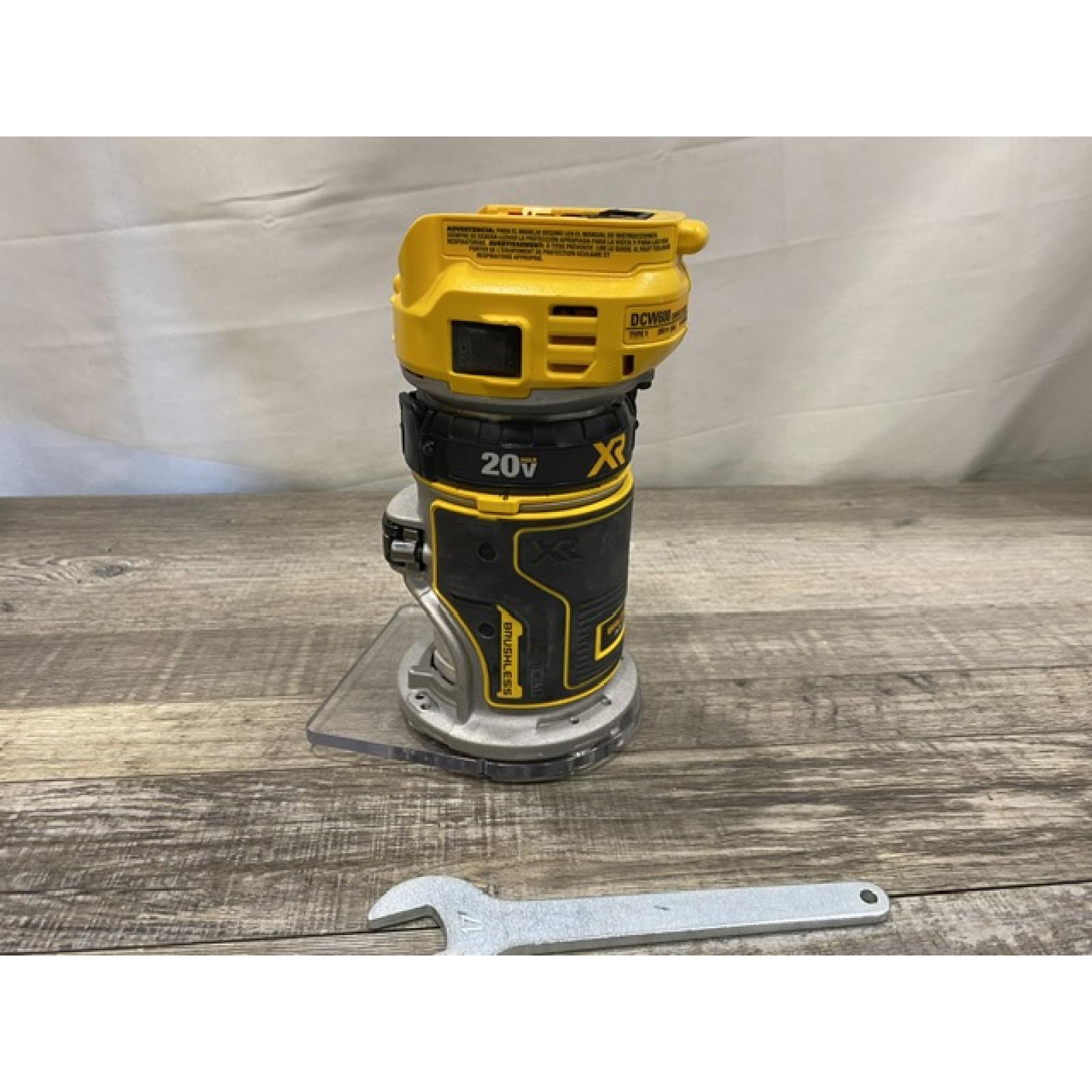 AS-IS DEWALT 20V MAX XR Cordless Brushless Fixed Base Compact Router (Tool Only)
