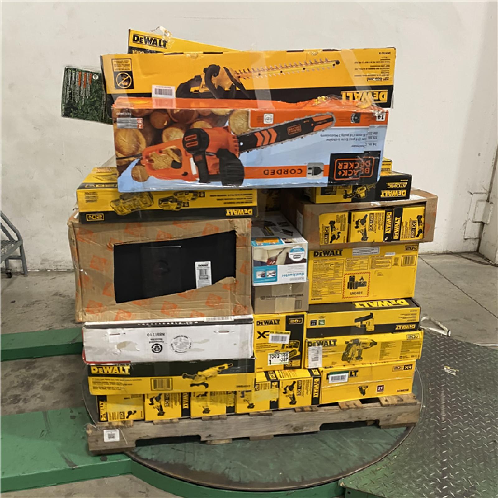 Dallas Location - As-Is Tool Pallet