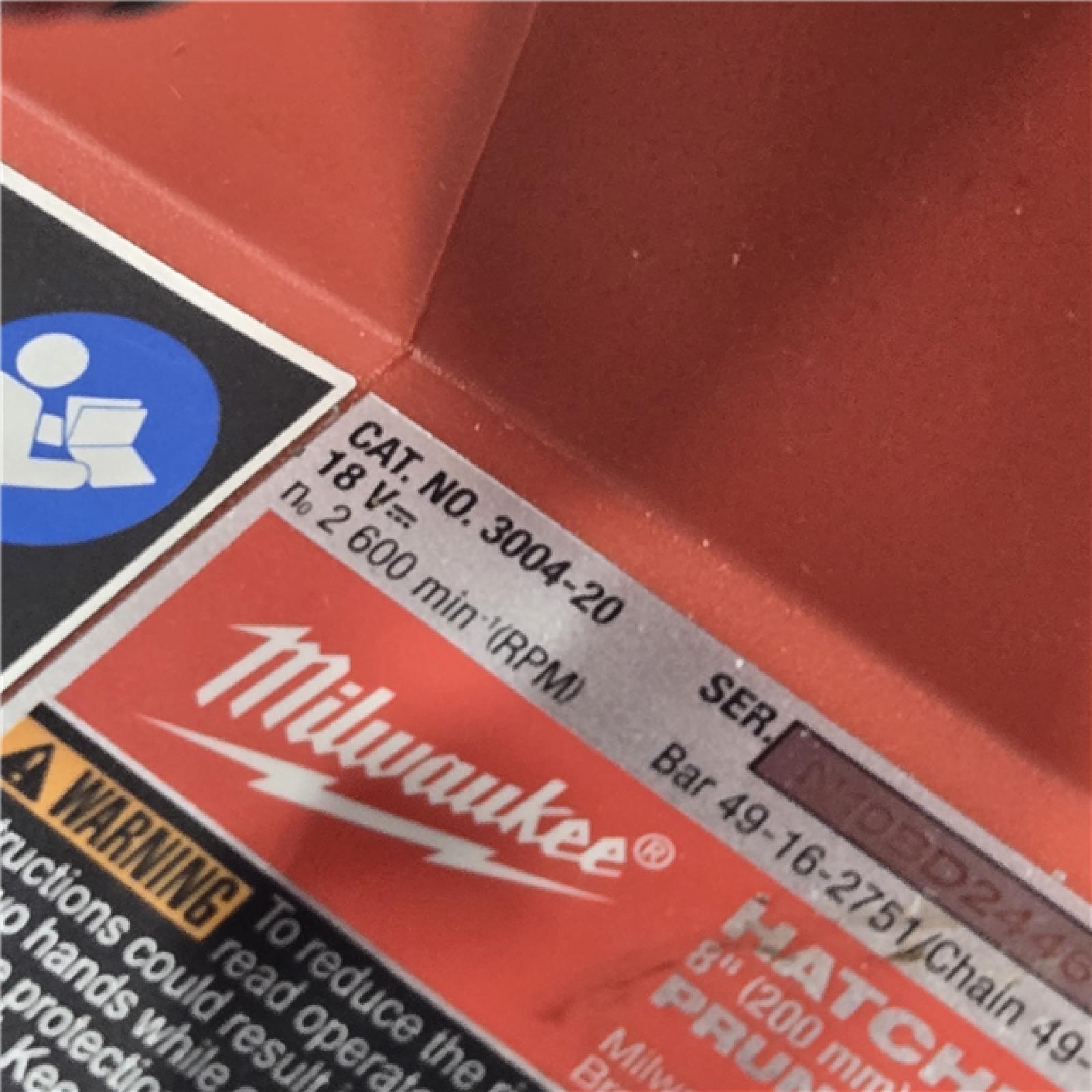 AS-IS Milwaukee M18 FUEL 8 in. 18V HATCHET Pruning Saw Kit