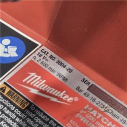 AS-IS Milwaukee M18 FUEL 8 in. 18V HATCHET Pruning Saw Kit