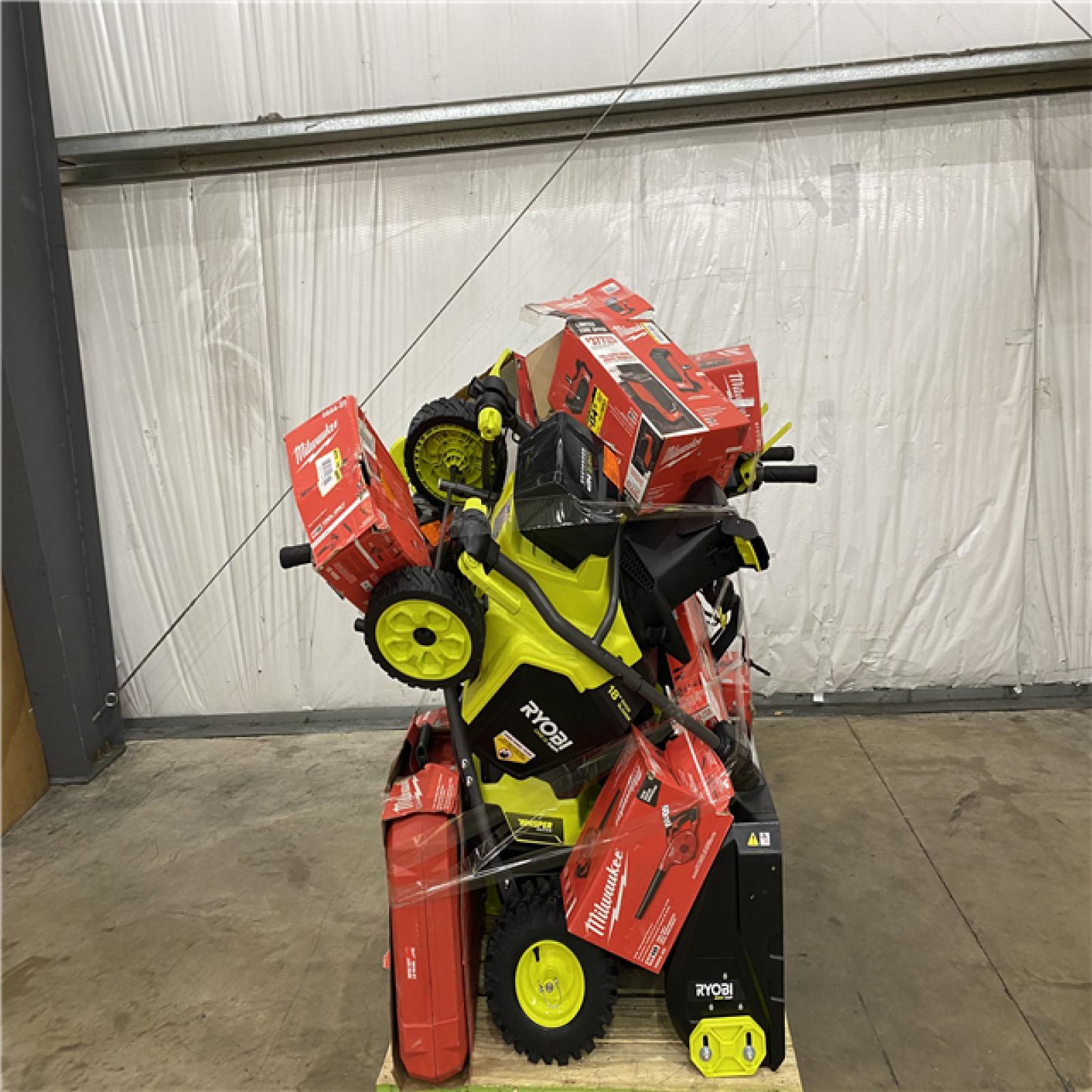 Houston Location AS IS - Tool Pallet