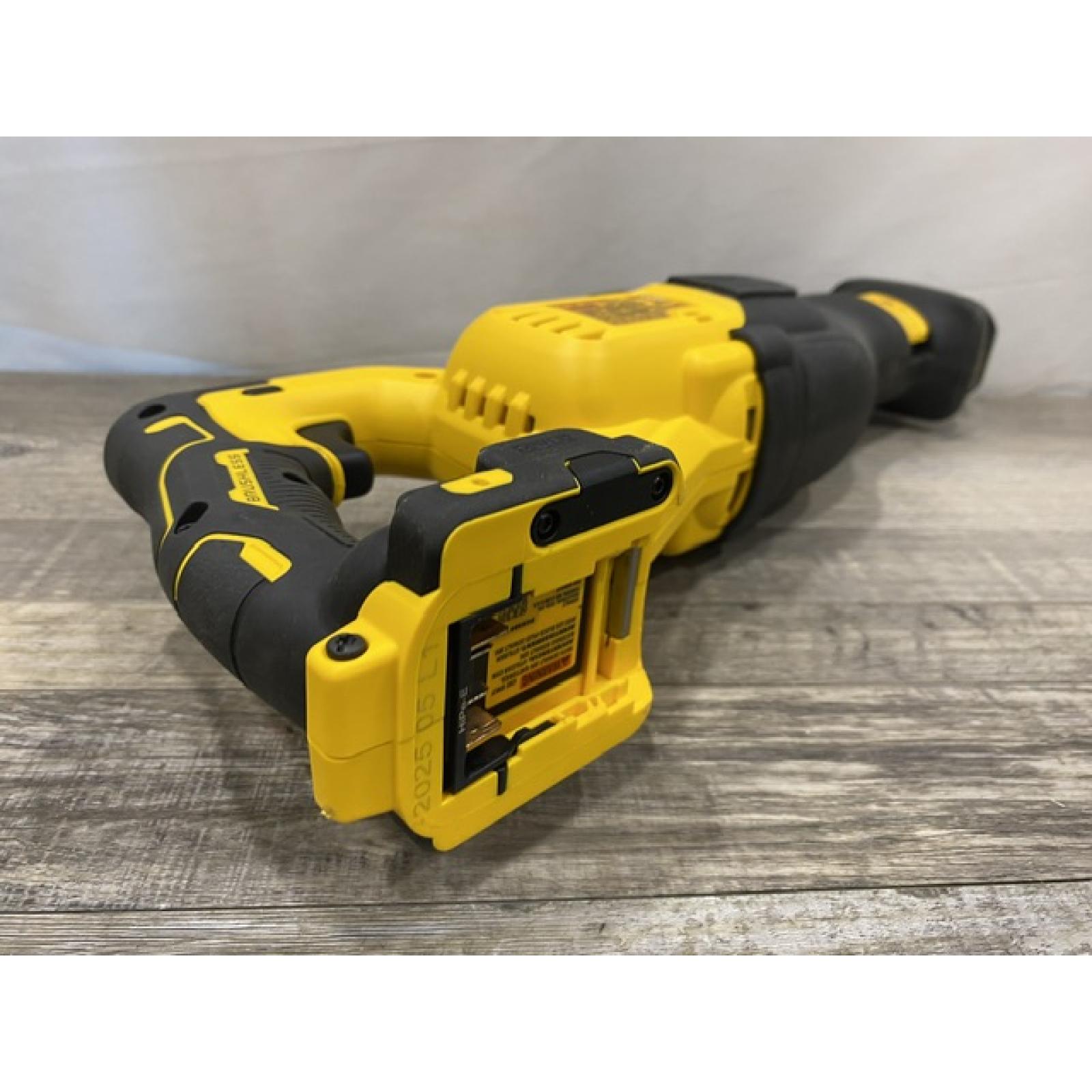 AS-IS DEWALT 20-Volt XR Cordless Reciprocating Saw (Tool Only)